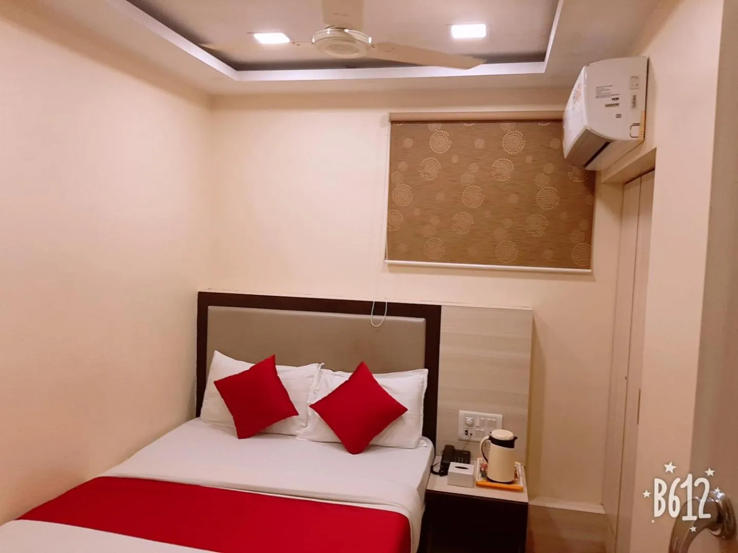 Bed in Hotel Happyland