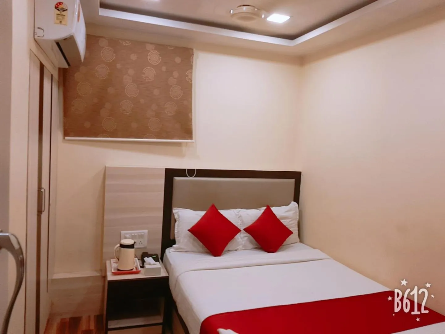 Bed in Hotel Happyland