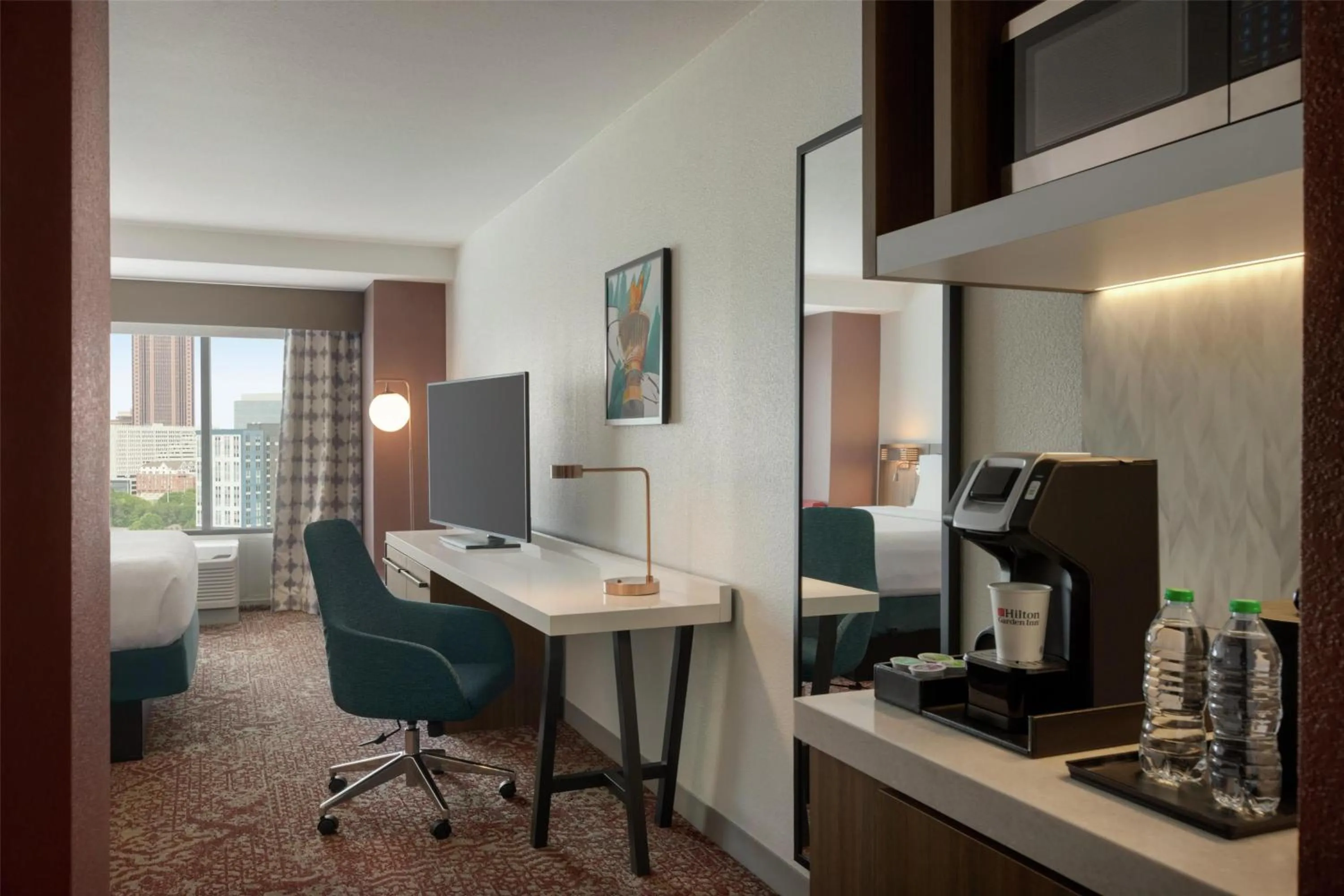 Bedroom in Hilton Garden Inn Atlanta Downtown