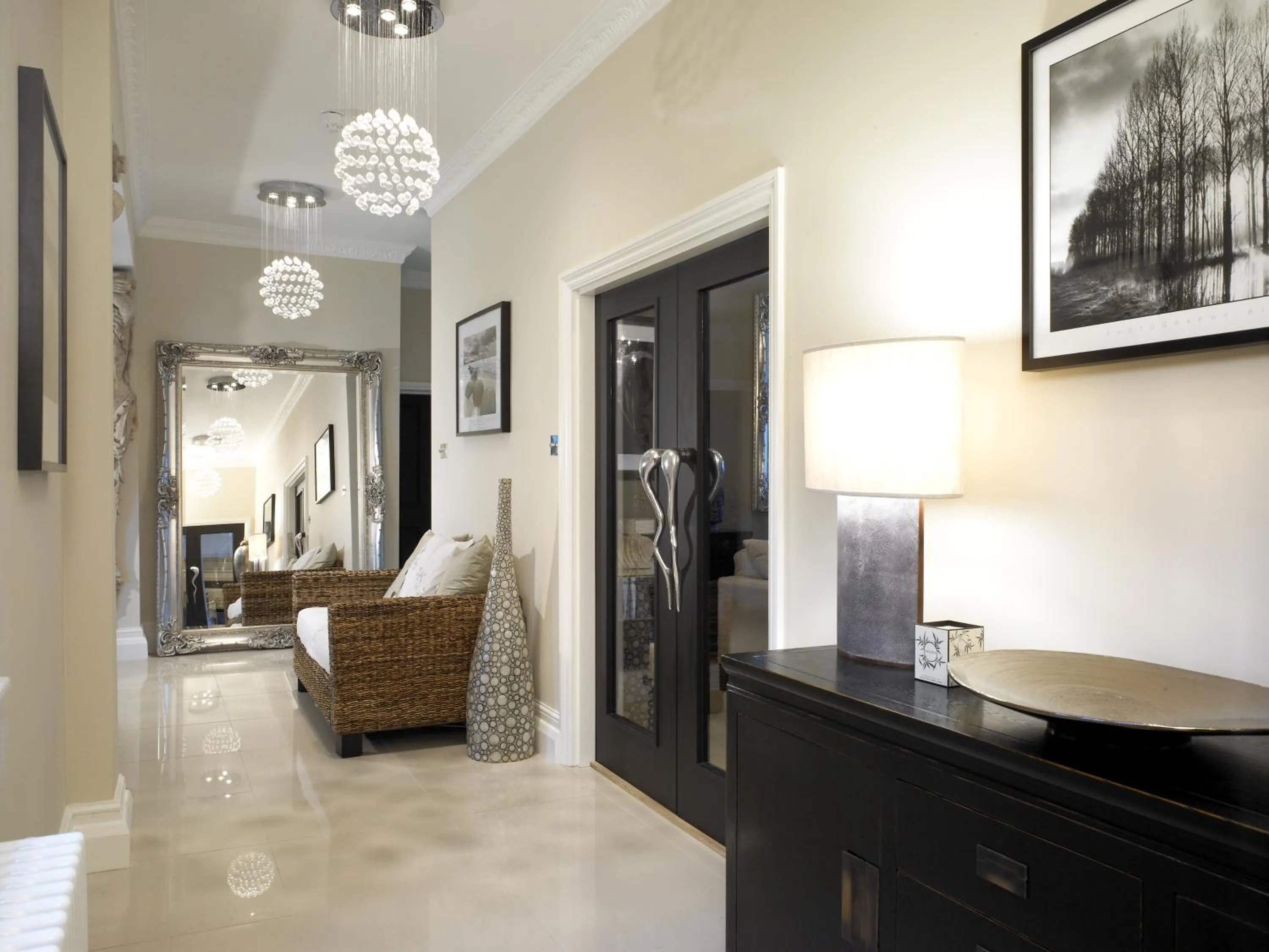 Lobby or reception in Windfalls Boutique Hotel