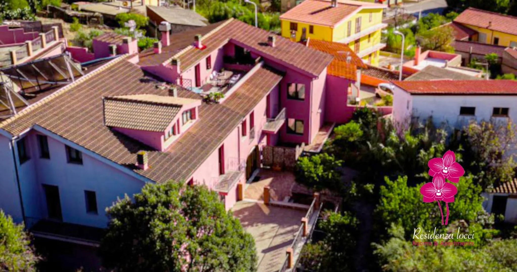 Property building in Residenza Locci - Rooms & Apartments