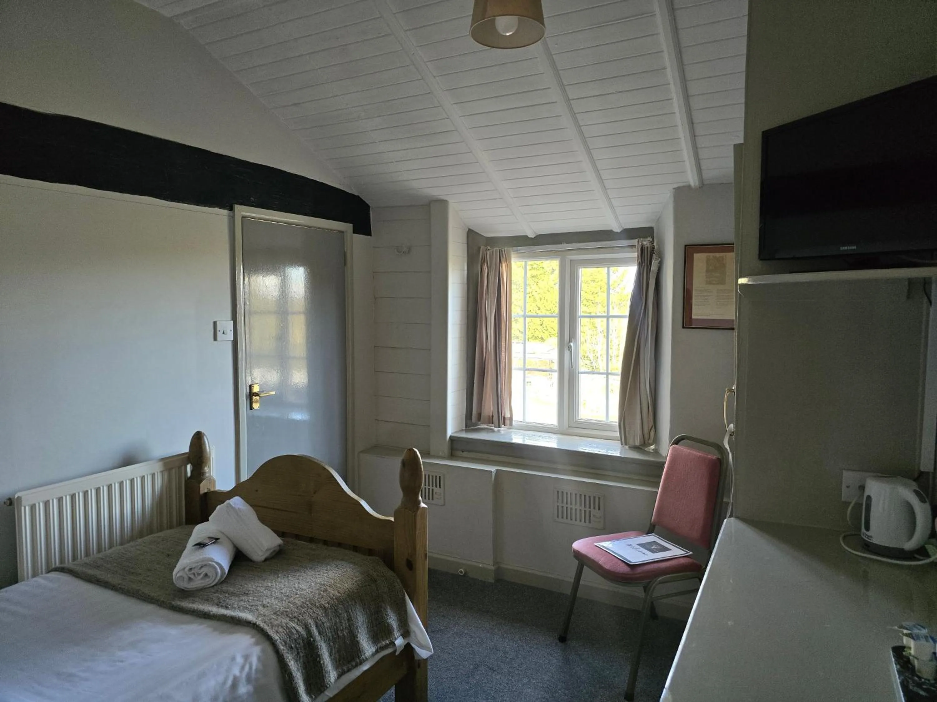 Bed in Littledean House Hotel