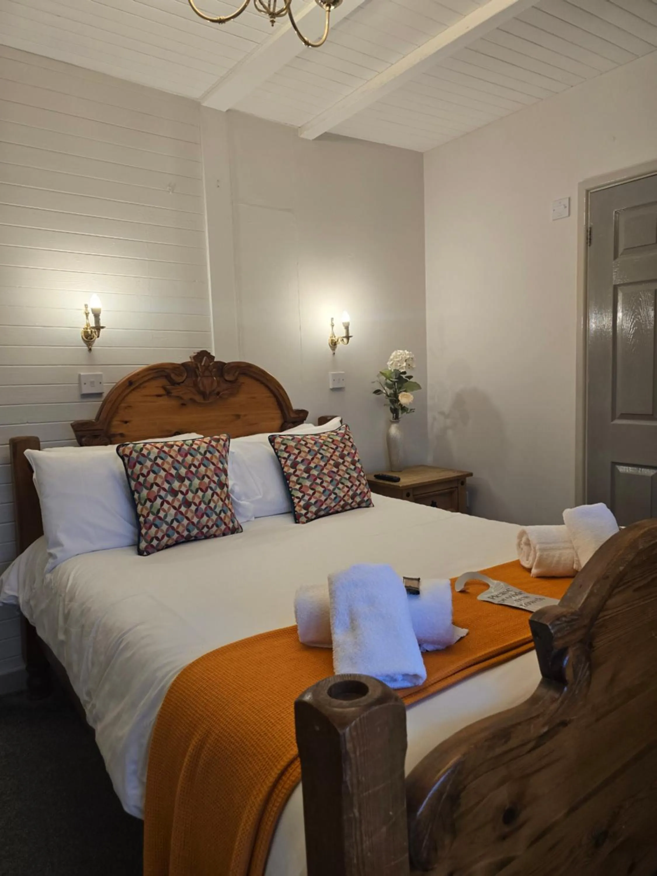 Bed in Littledean House Hotel