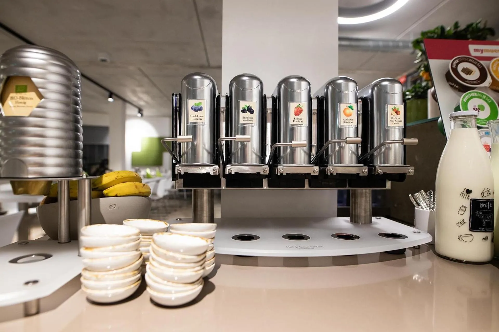 Restaurant/places to eat in Avaneo Hotel Marktredwitz