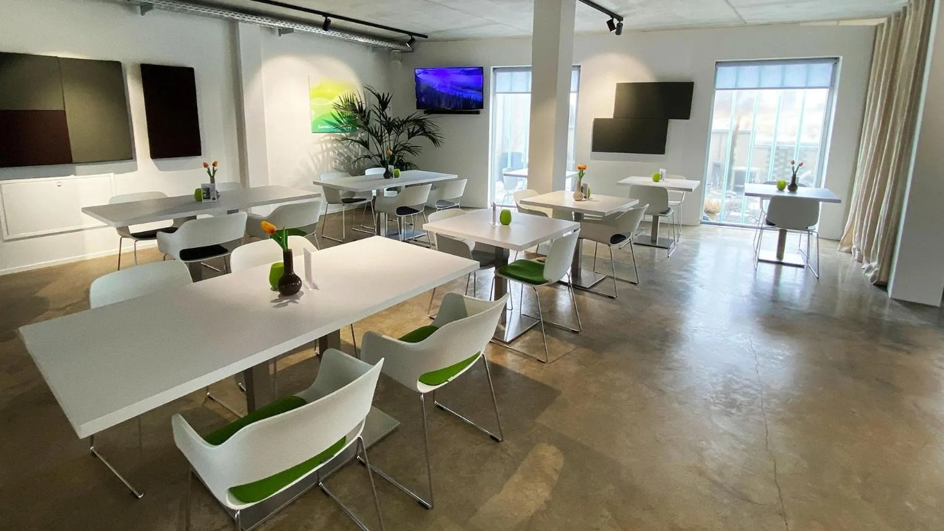 Restaurant/places to eat in Avaneo Hotel Marktredwitz