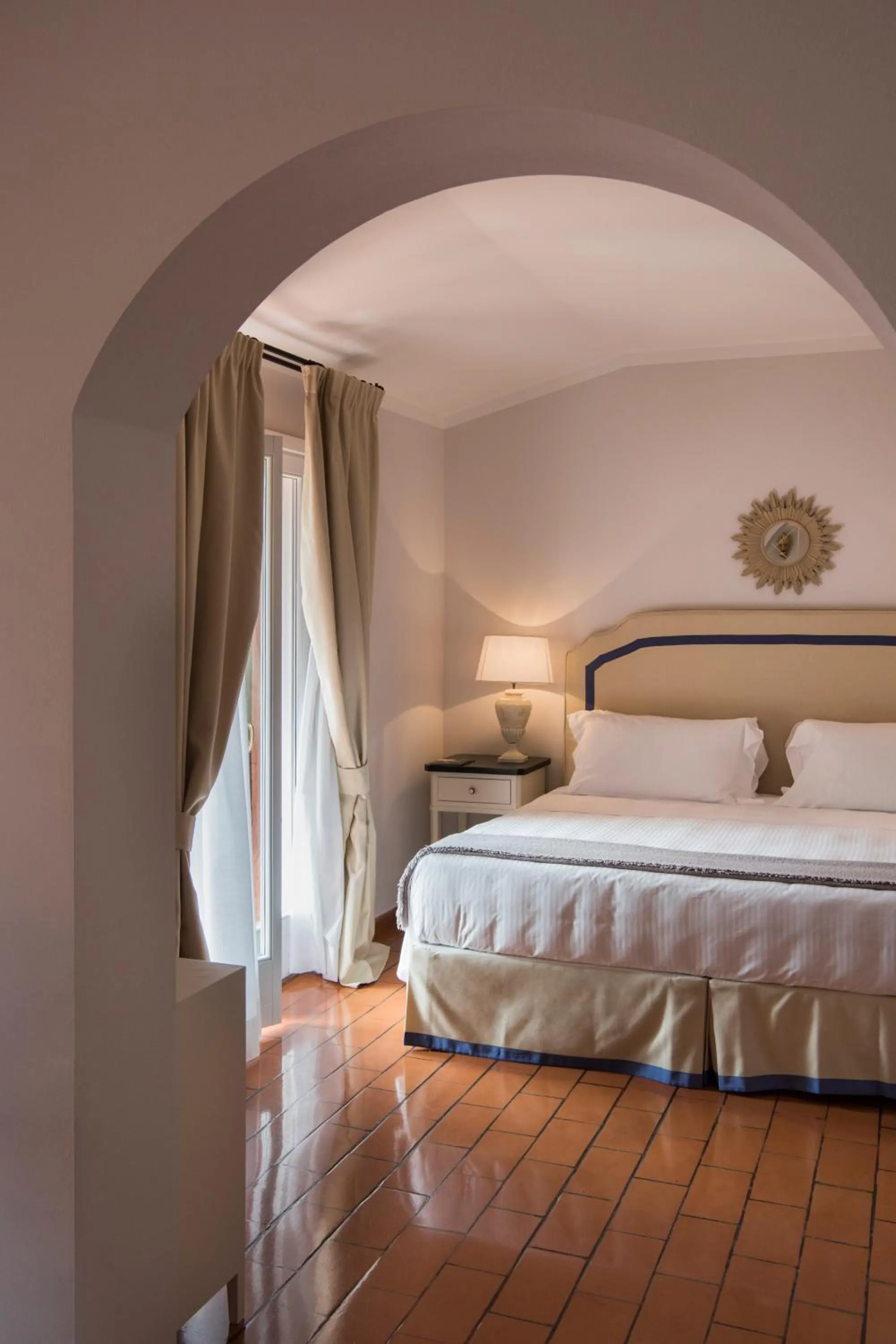 Bedroom, Bed in Il Pellicano