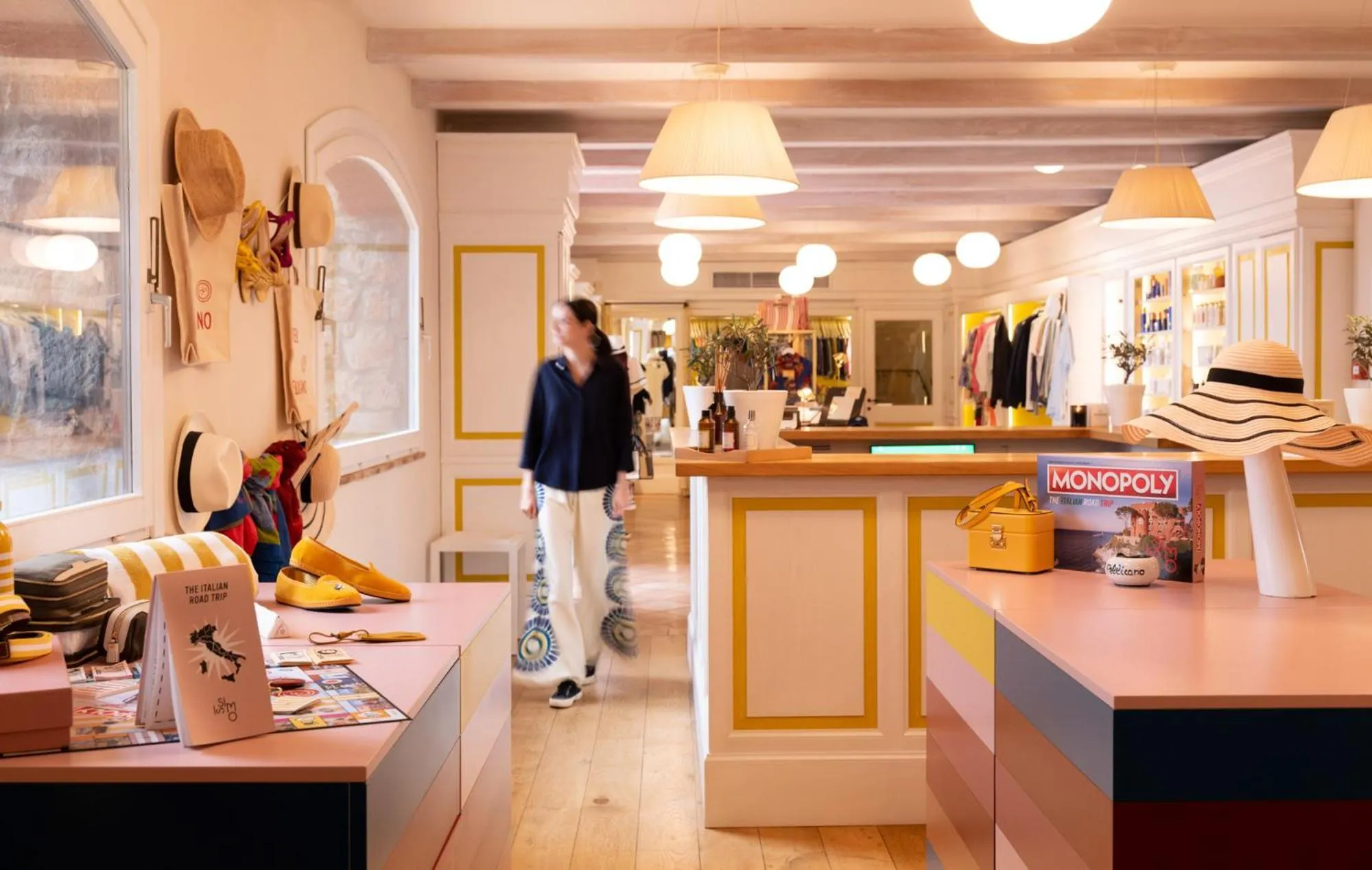 Shopping Area in Il Pellicano