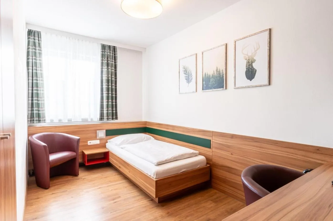 Single Room - single occupancy - Main Building in Leonfeldner-Hof
