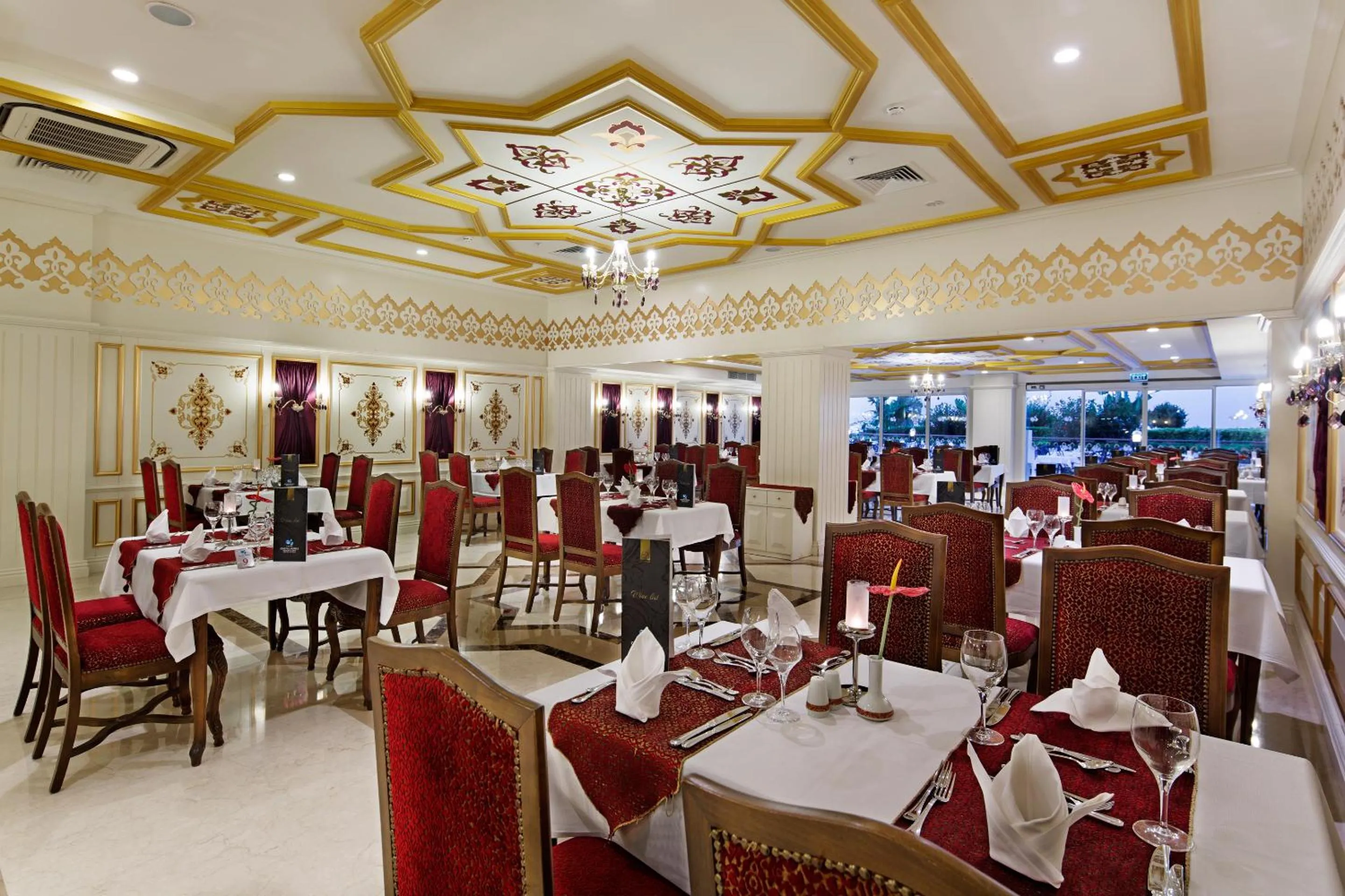 Restaurant/places to eat in Ex-Crystal Palace Luxury Resort & Spa - Ultimate All Inclusive