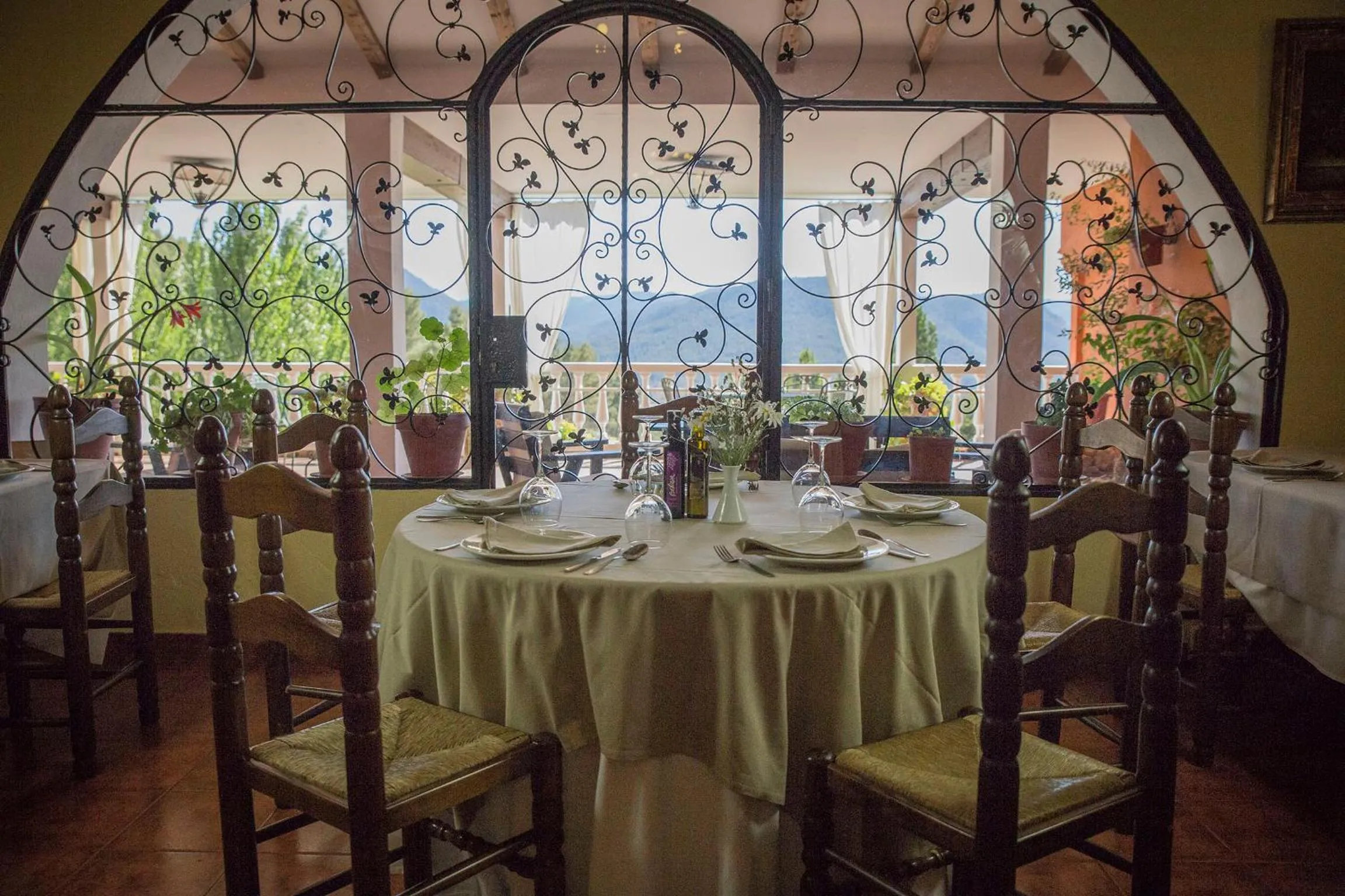 Restaurant/places to eat in Hospedium Hotel Val de Pinares