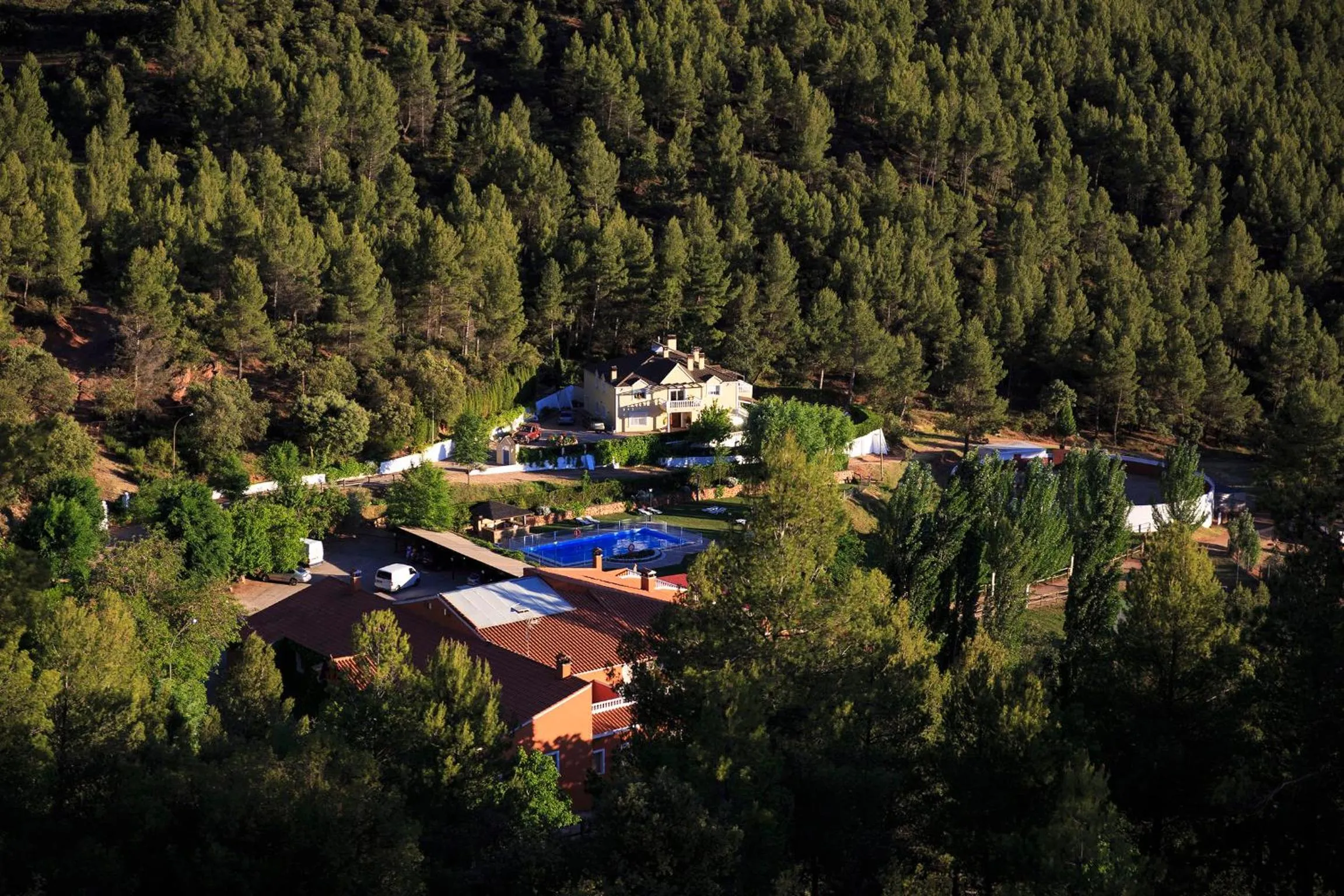 Bird's eye view in Hospedium Hotel Val de Pinares