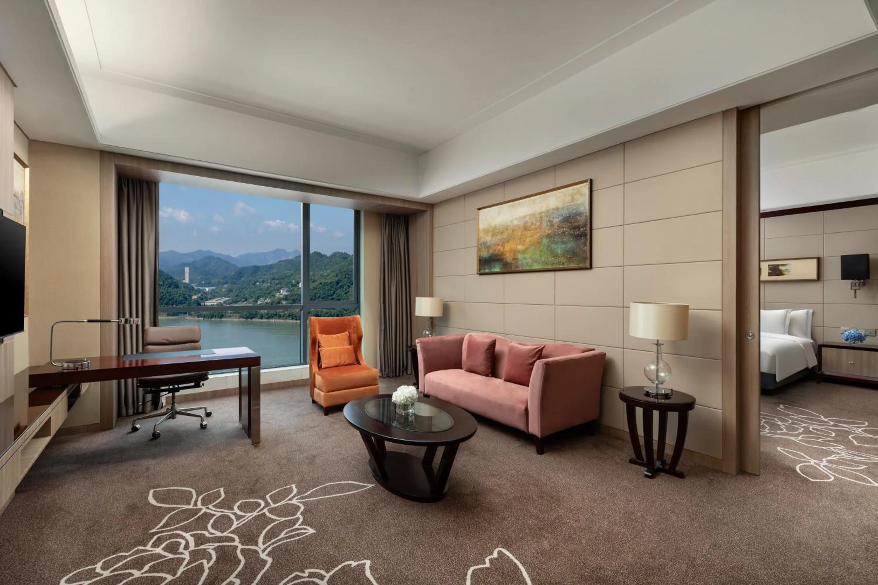 Living room in Crowne Plaza Yichang by IHG