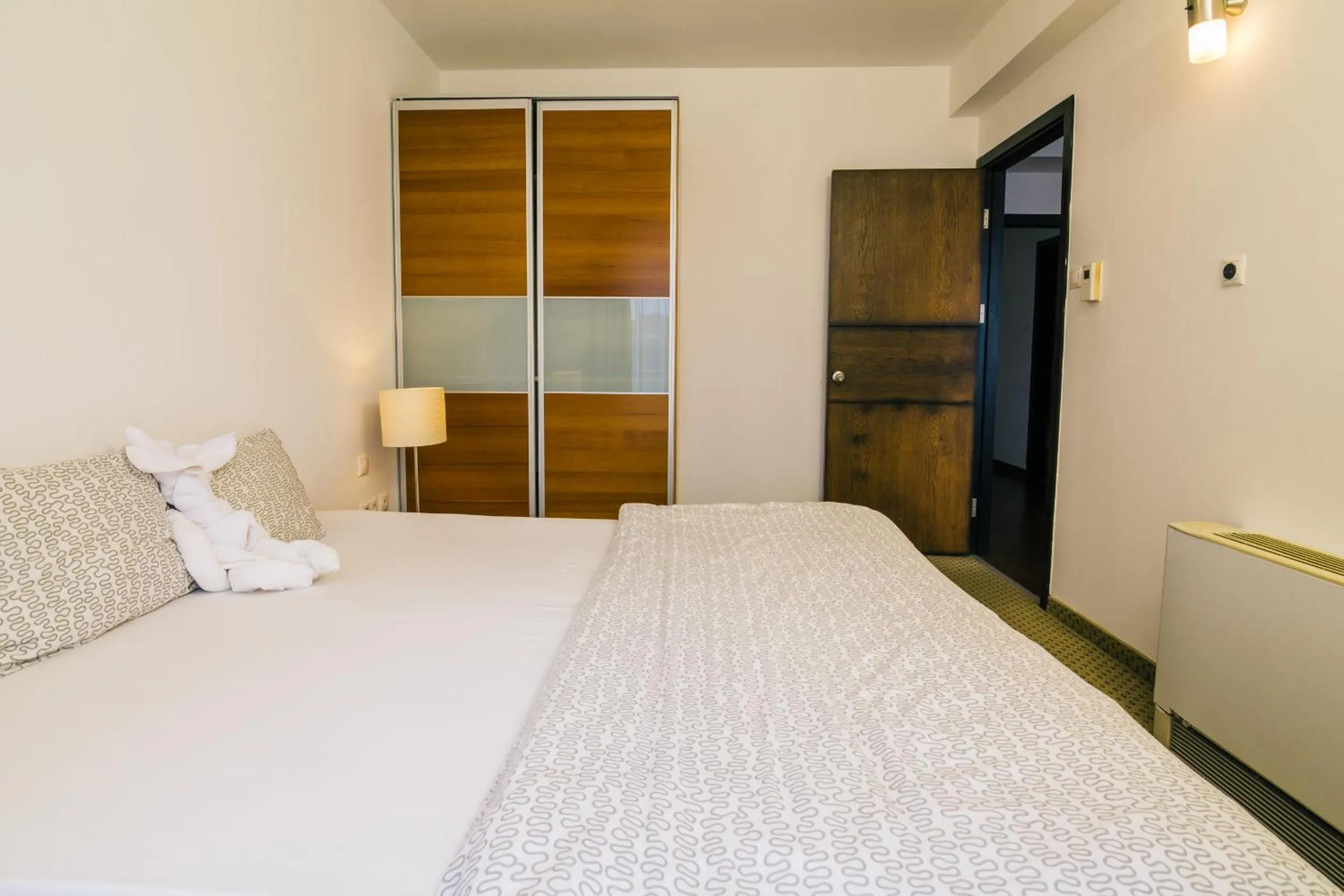 Bedroom, Bed in City Gardens Hotel & Wellness