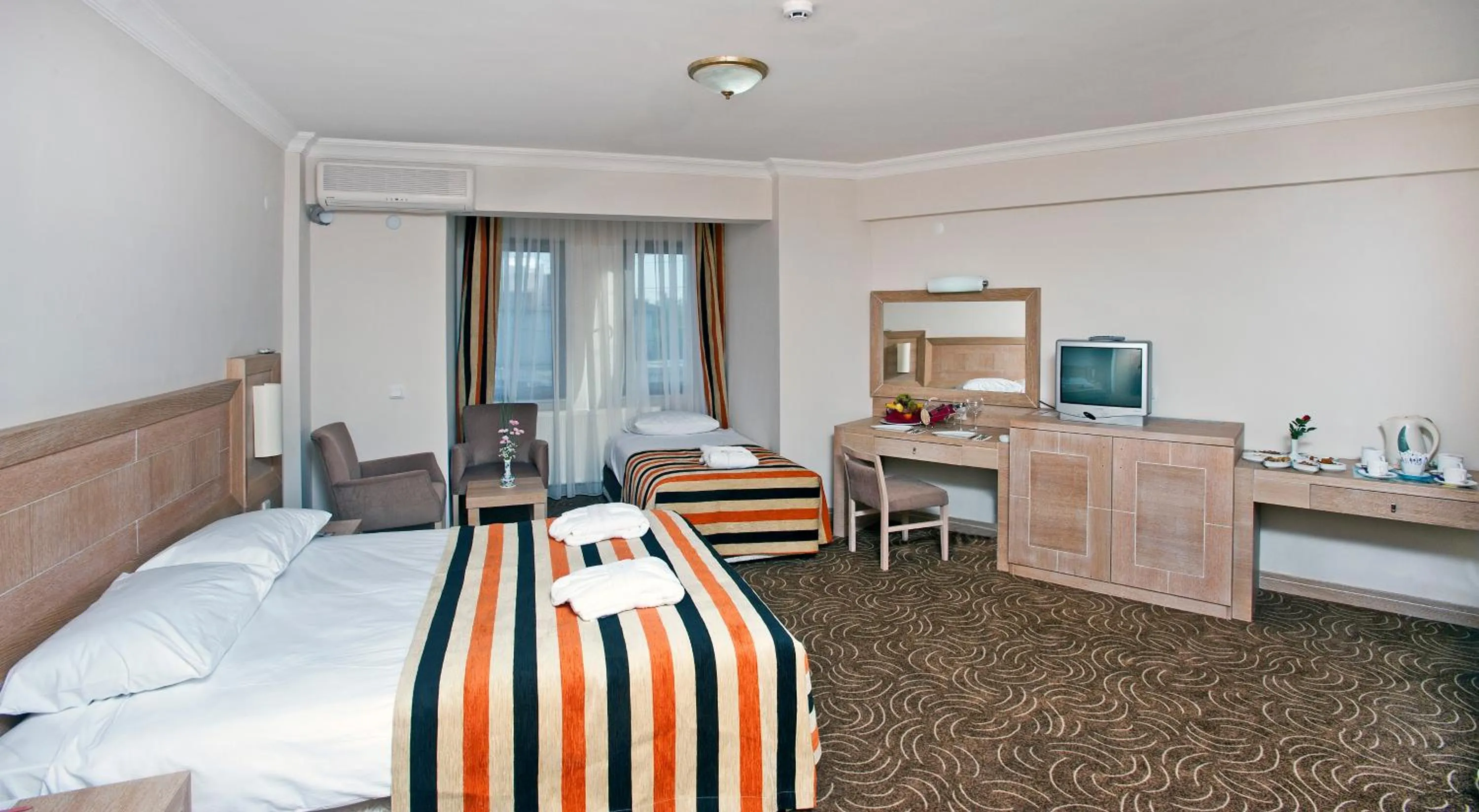 Photo of the whole room, Bed in Crystal Kaymakli Hotel & Spa