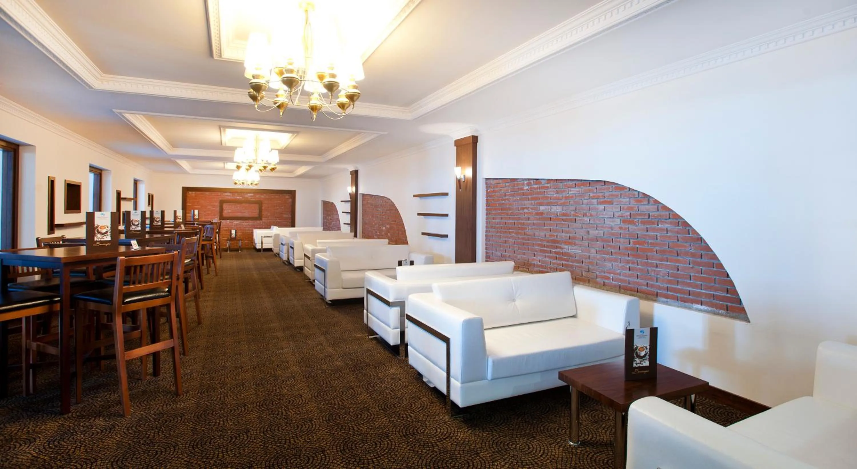 Communal lounge/ TV room in Crystal Kaymakli Hotel & Spa