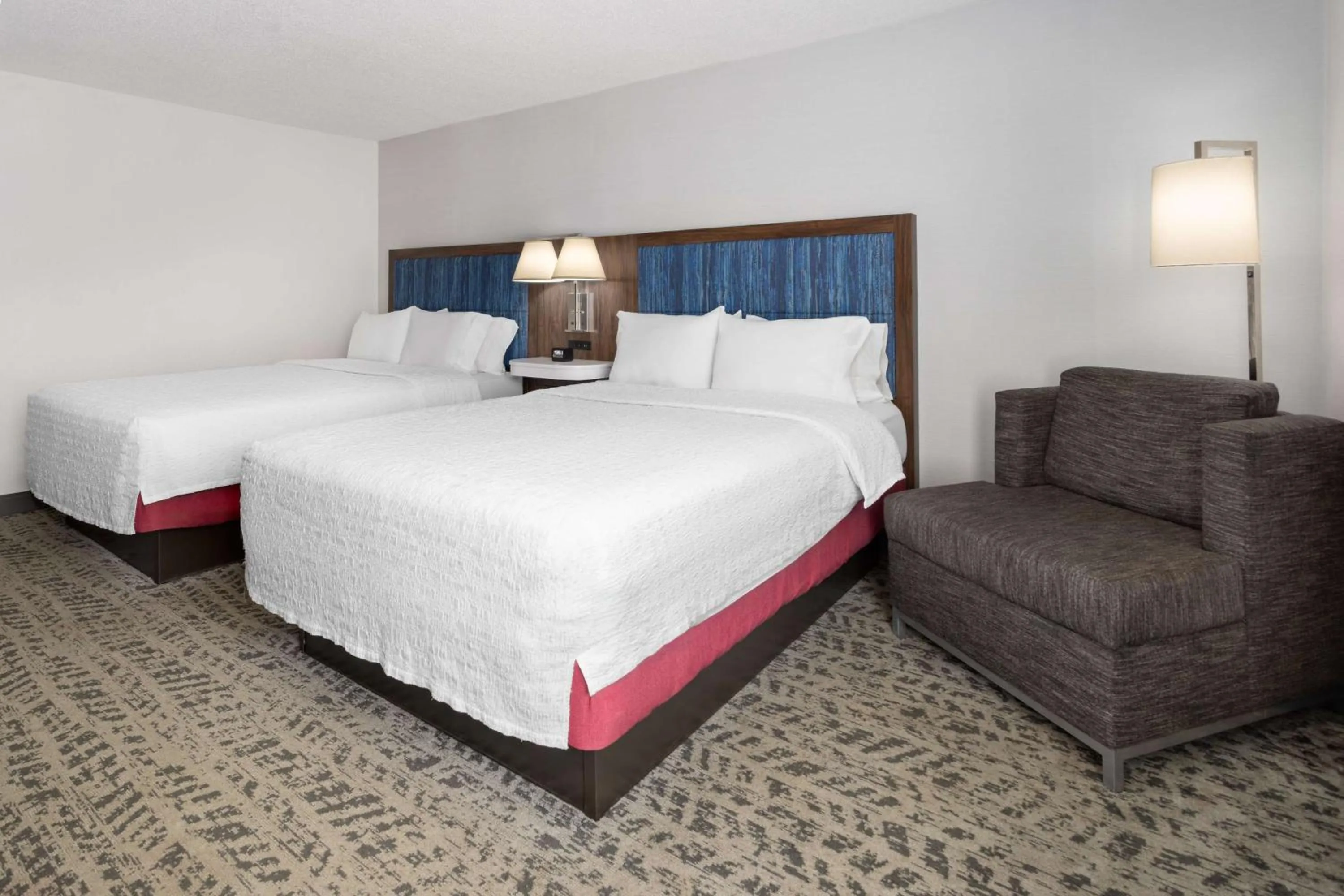 Living room, Bed in Hampton Inn Atlanta/Douglasville