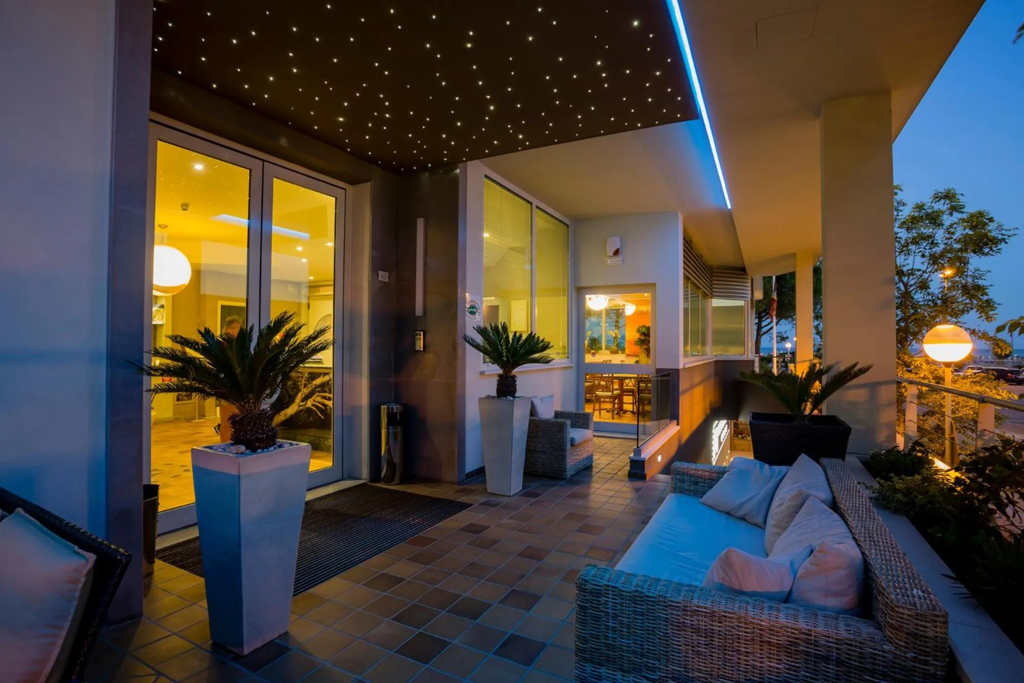 Facade/entrance in Hotel Ambassador