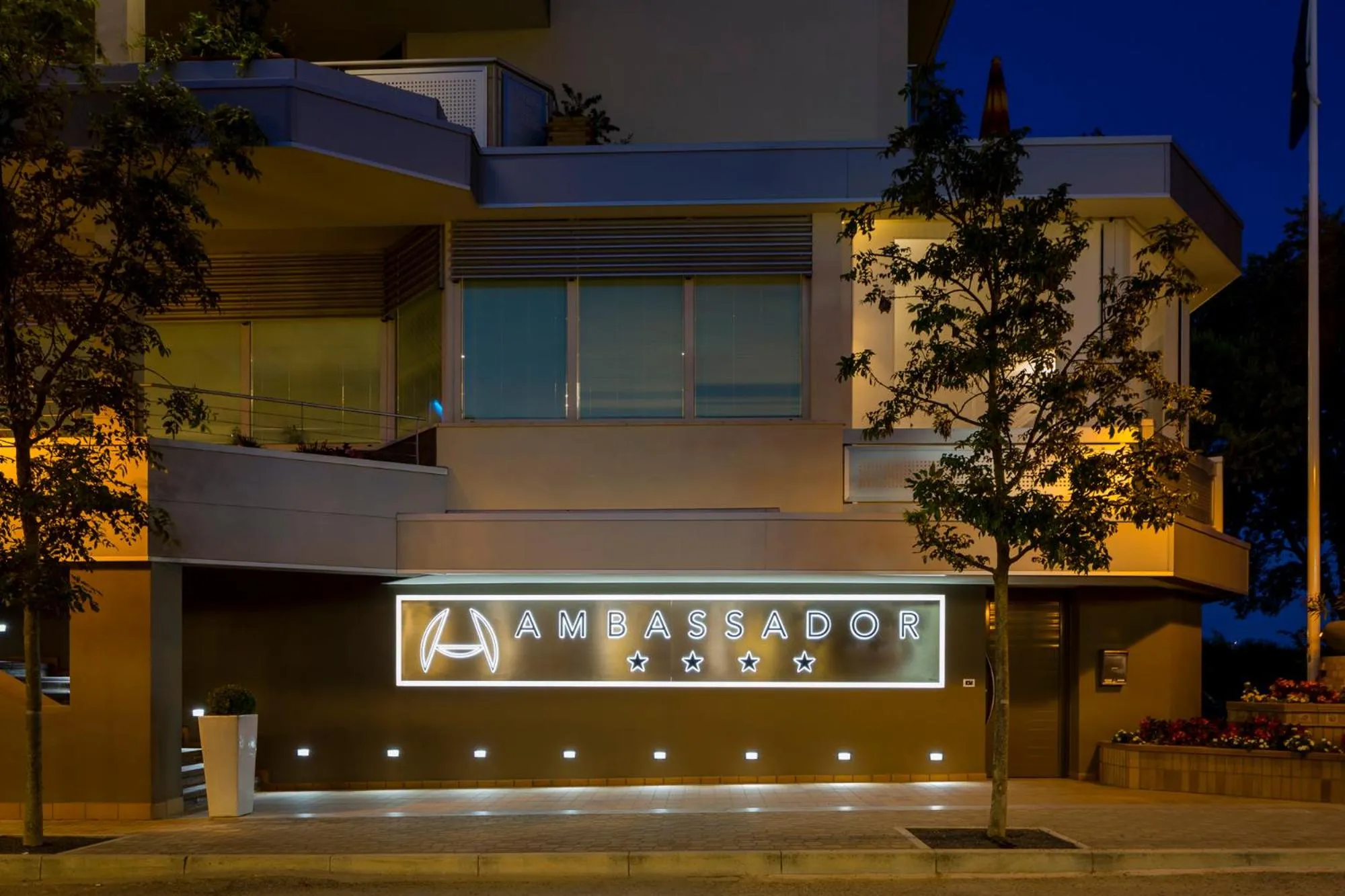 Street view in Hotel Ambassador