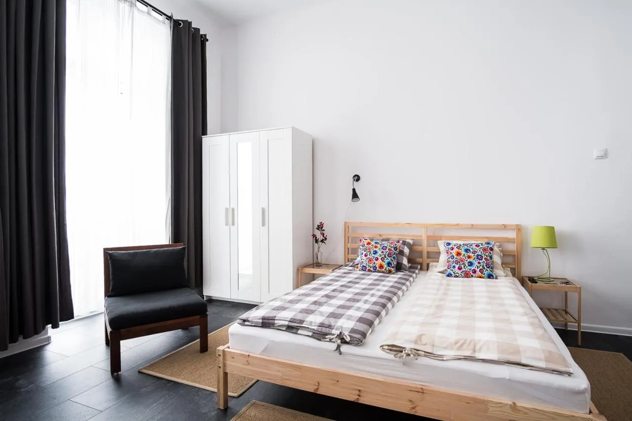 Bed in HOSTEL "likeHOME"