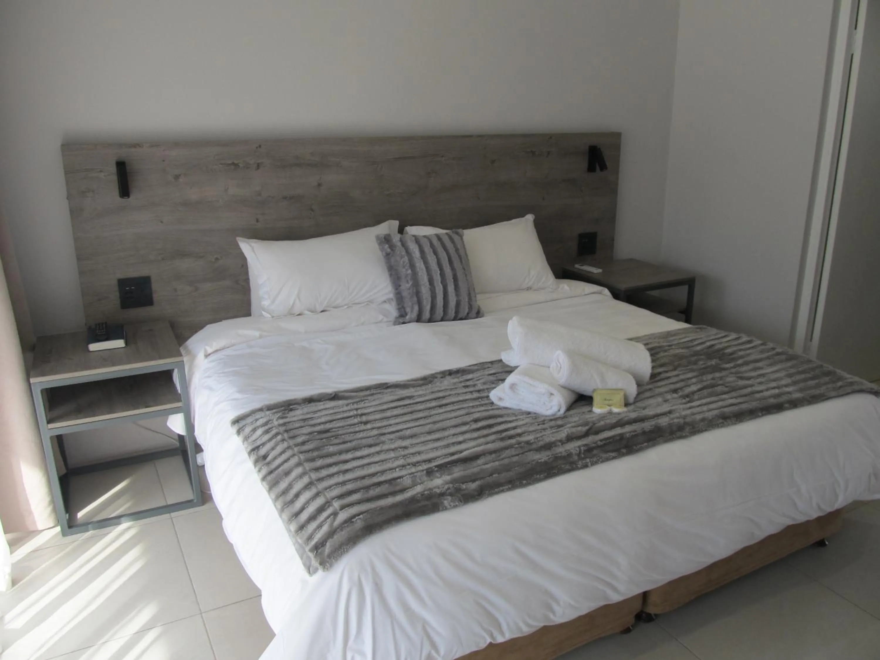 Bed in Umtali Country Inn