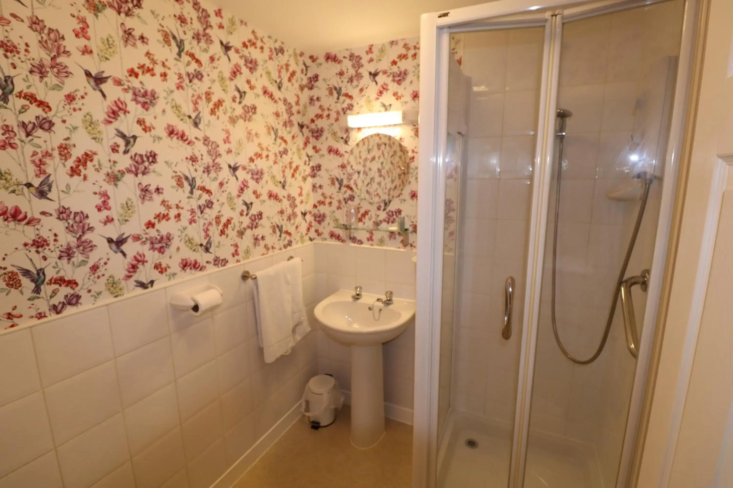 Superior Twin Room in The Raincliffe Hotel Superior Twin Room in The Raincliffe Hotel