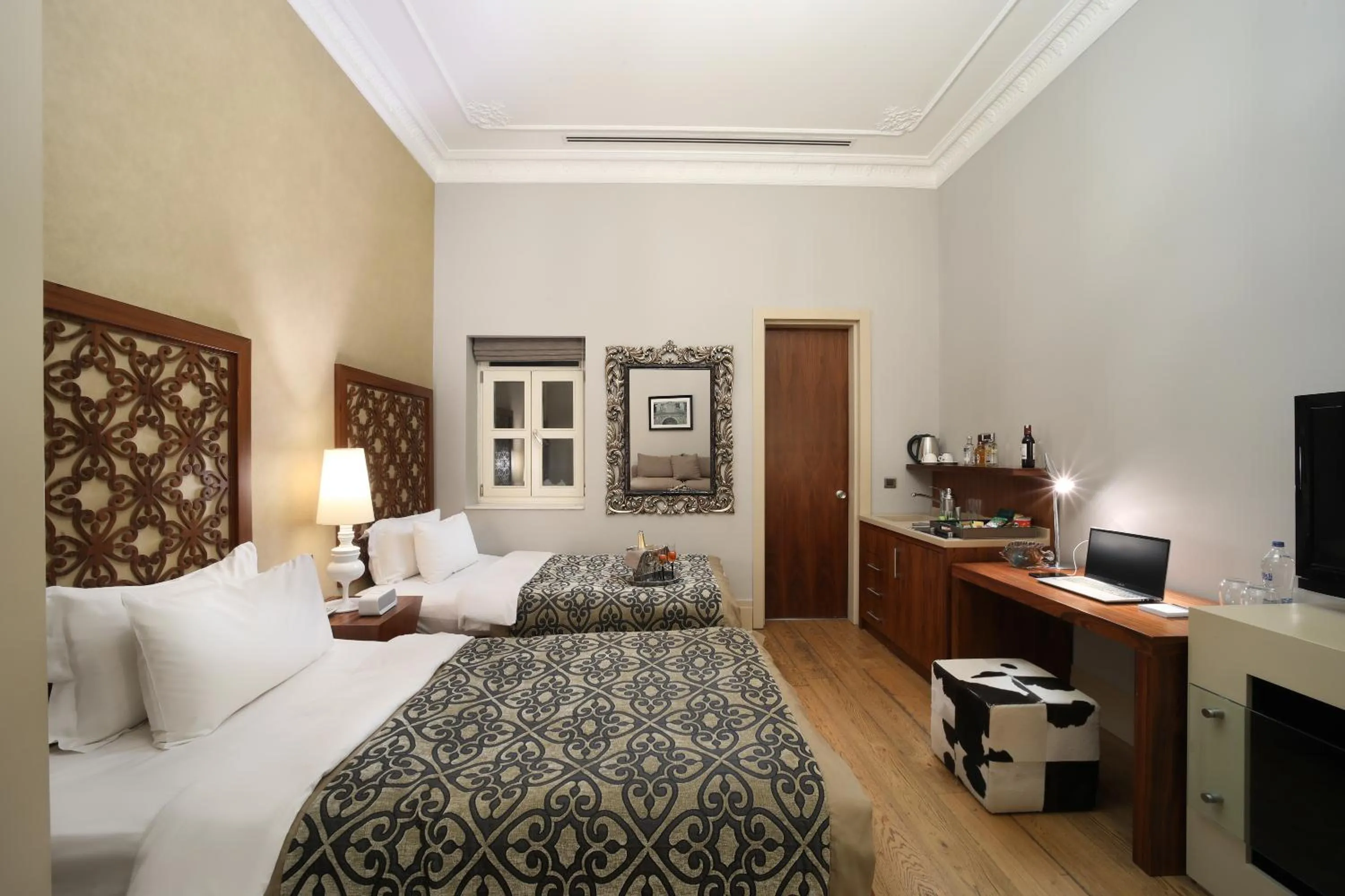 Bed in The Story Hotel Pera