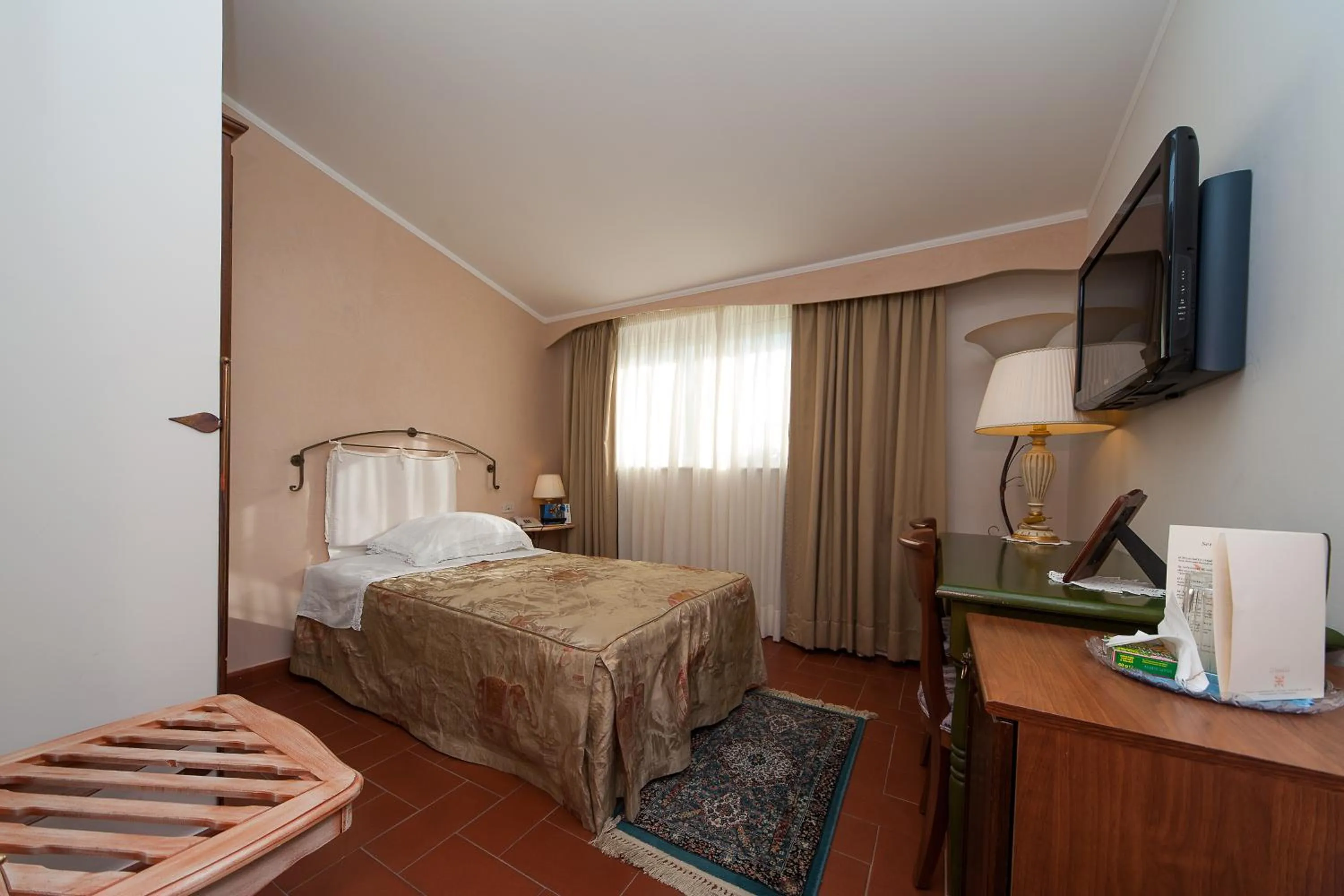 Bed in Albergo La Primula