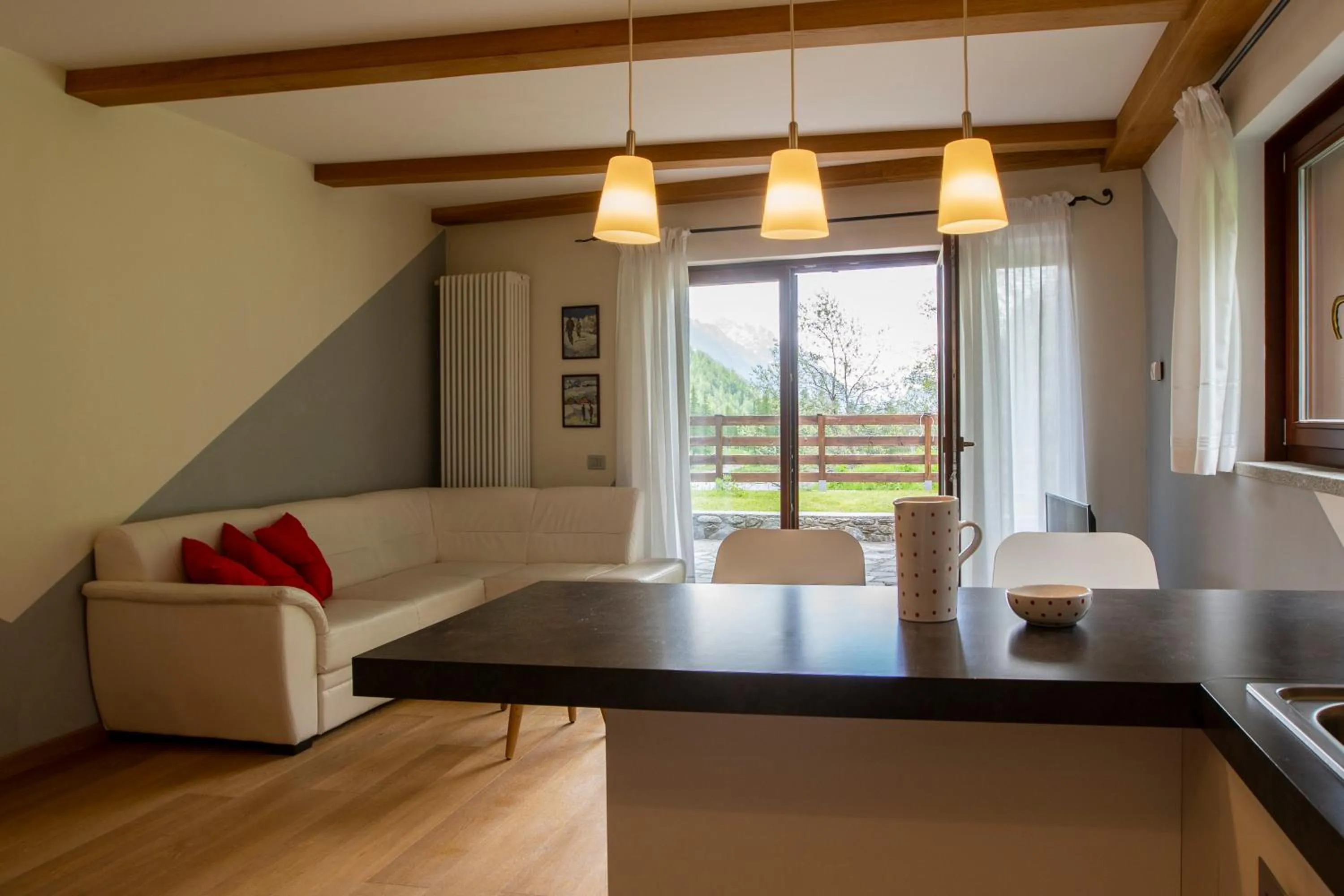 Kitchen or kitchenette in Residence Le Marmotte