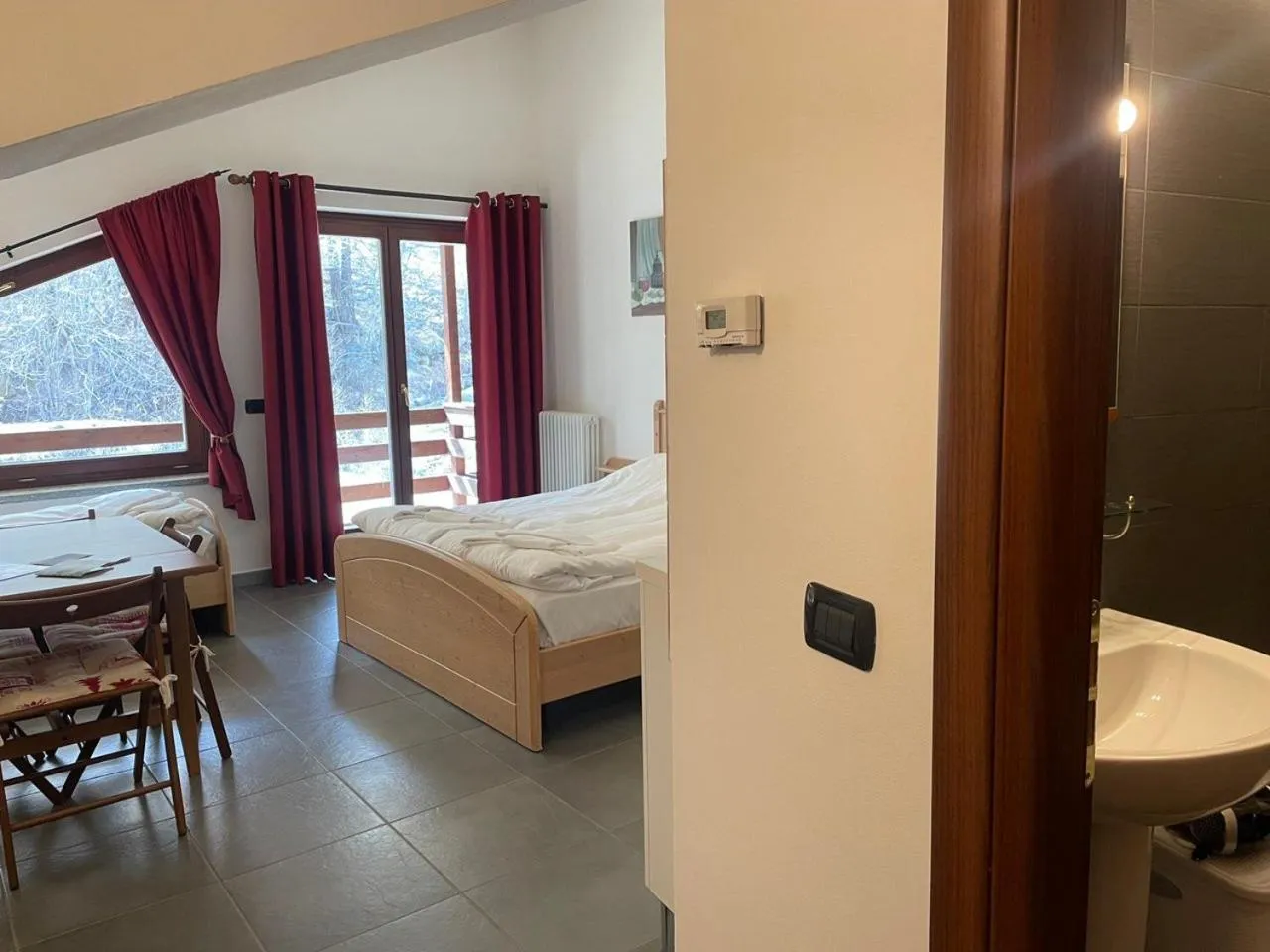 Bathroom, Bed in Residence Le Marmotte