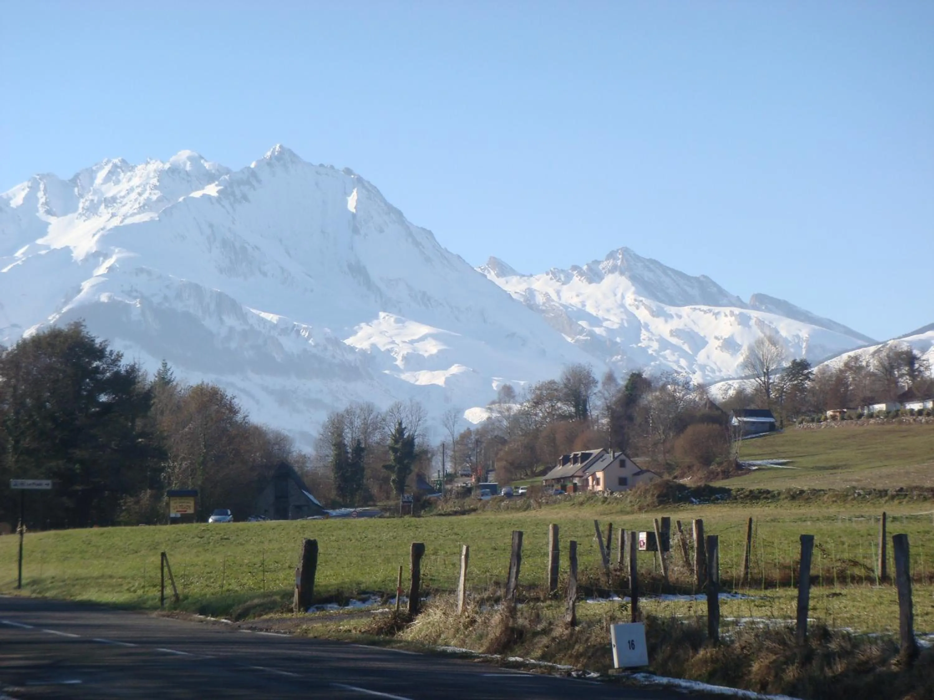 Mountain view in La Résidence des Thermes