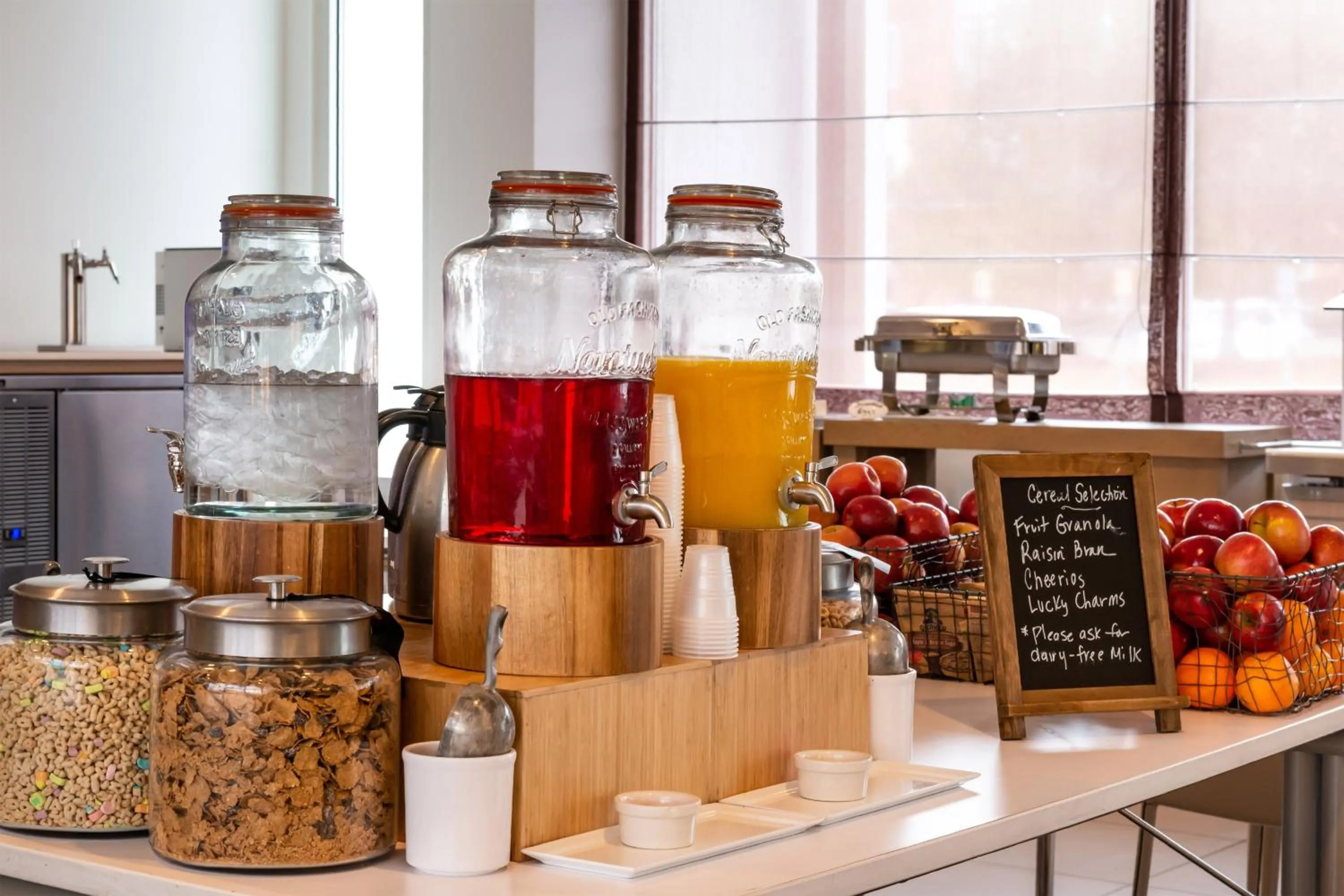 Lounge or bar in Element Lexington