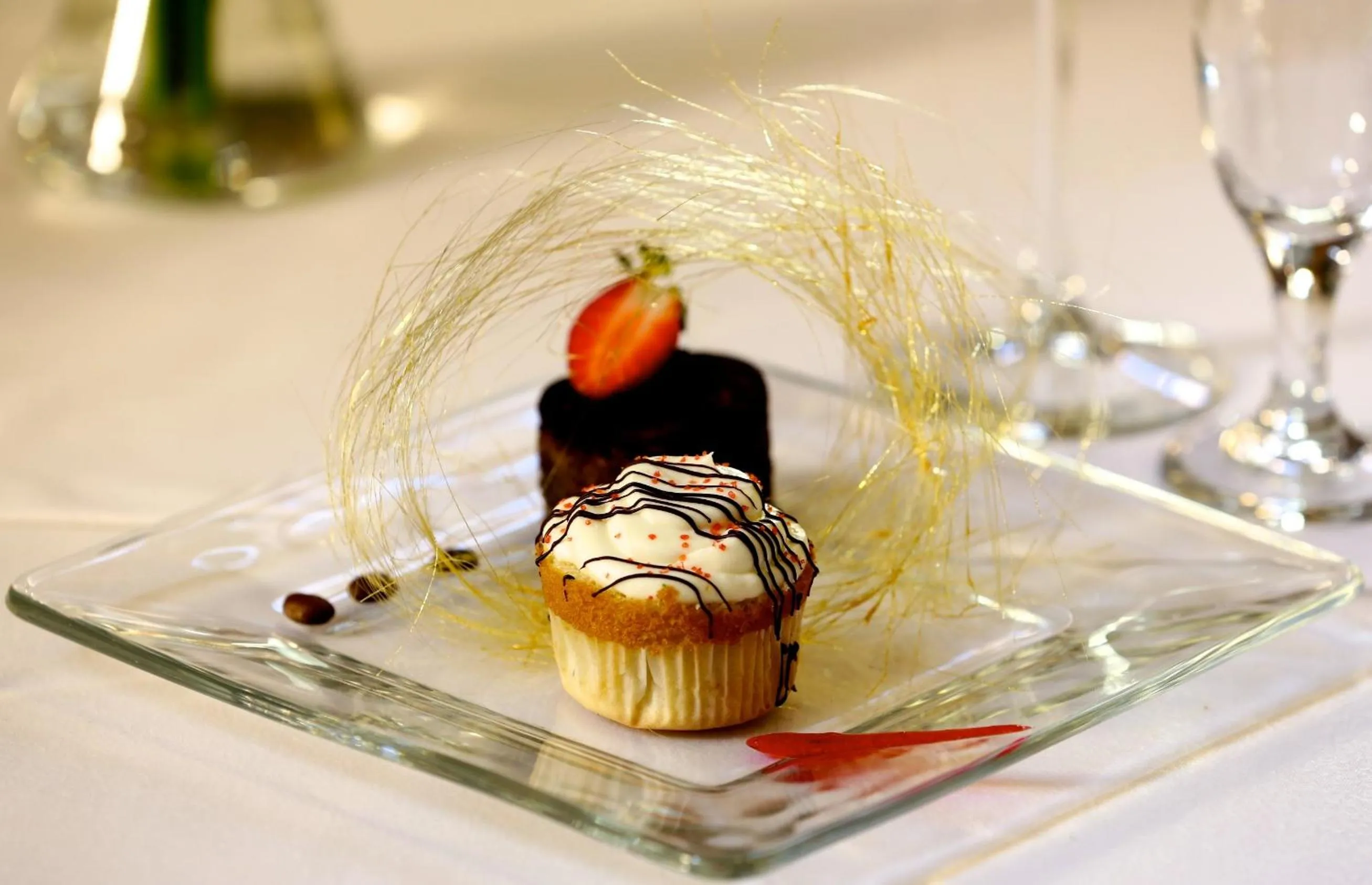 Restaurant/places to eat in Park Hotel Calama