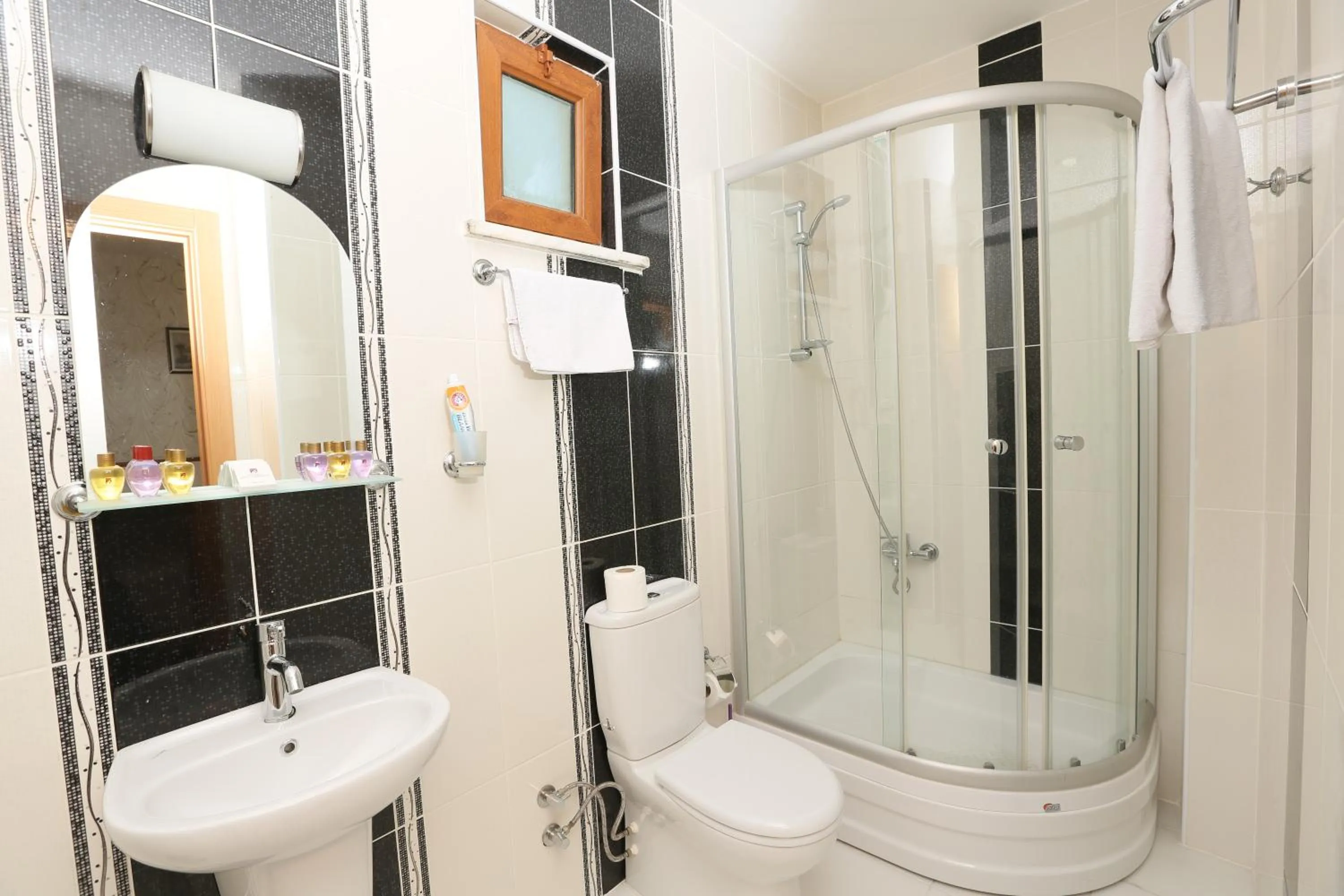 Bathroom in Hotel Avcilar City