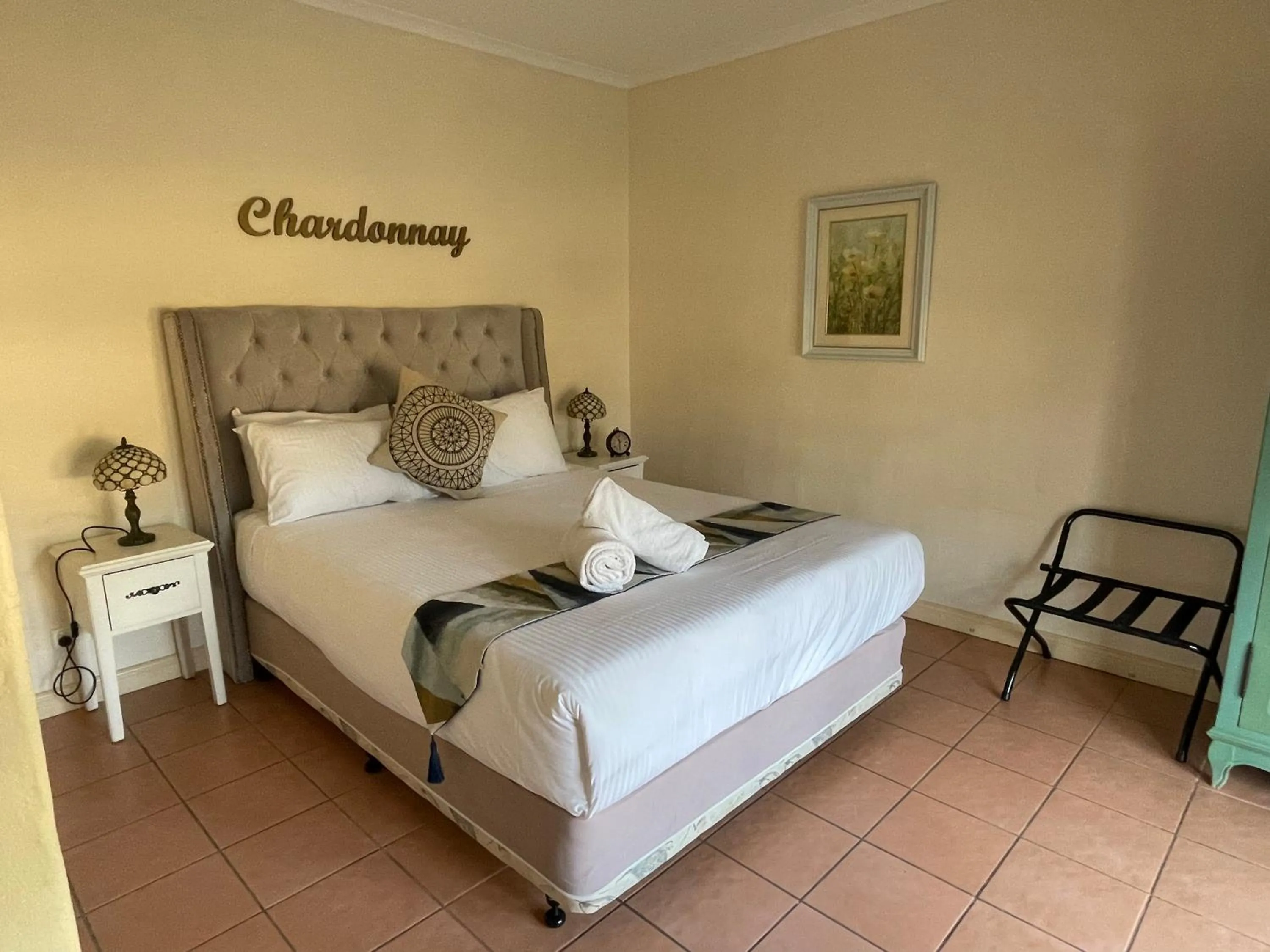 Bed in Villa Provence Estate