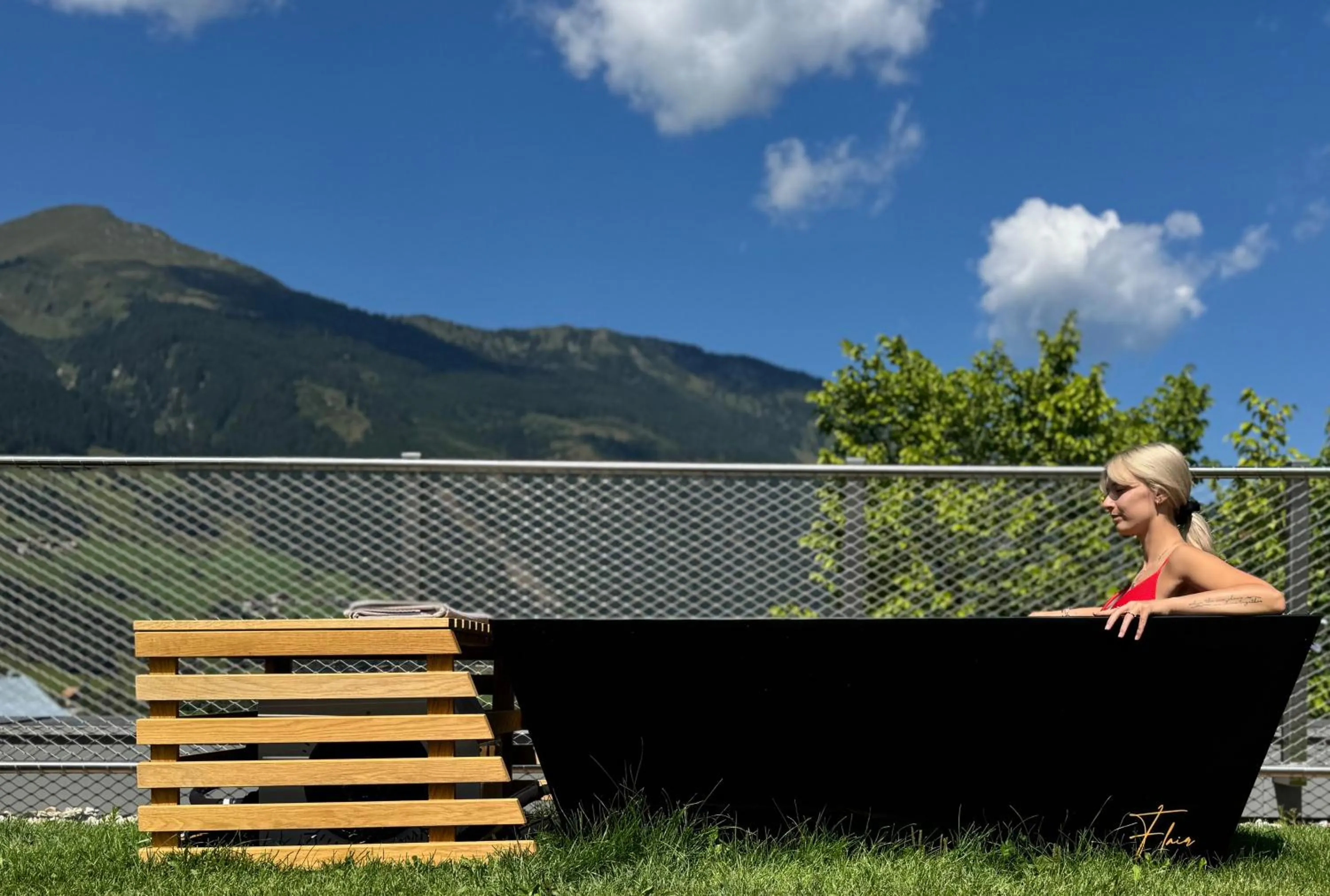 Open Air Bath in Hotel Blü Gastein