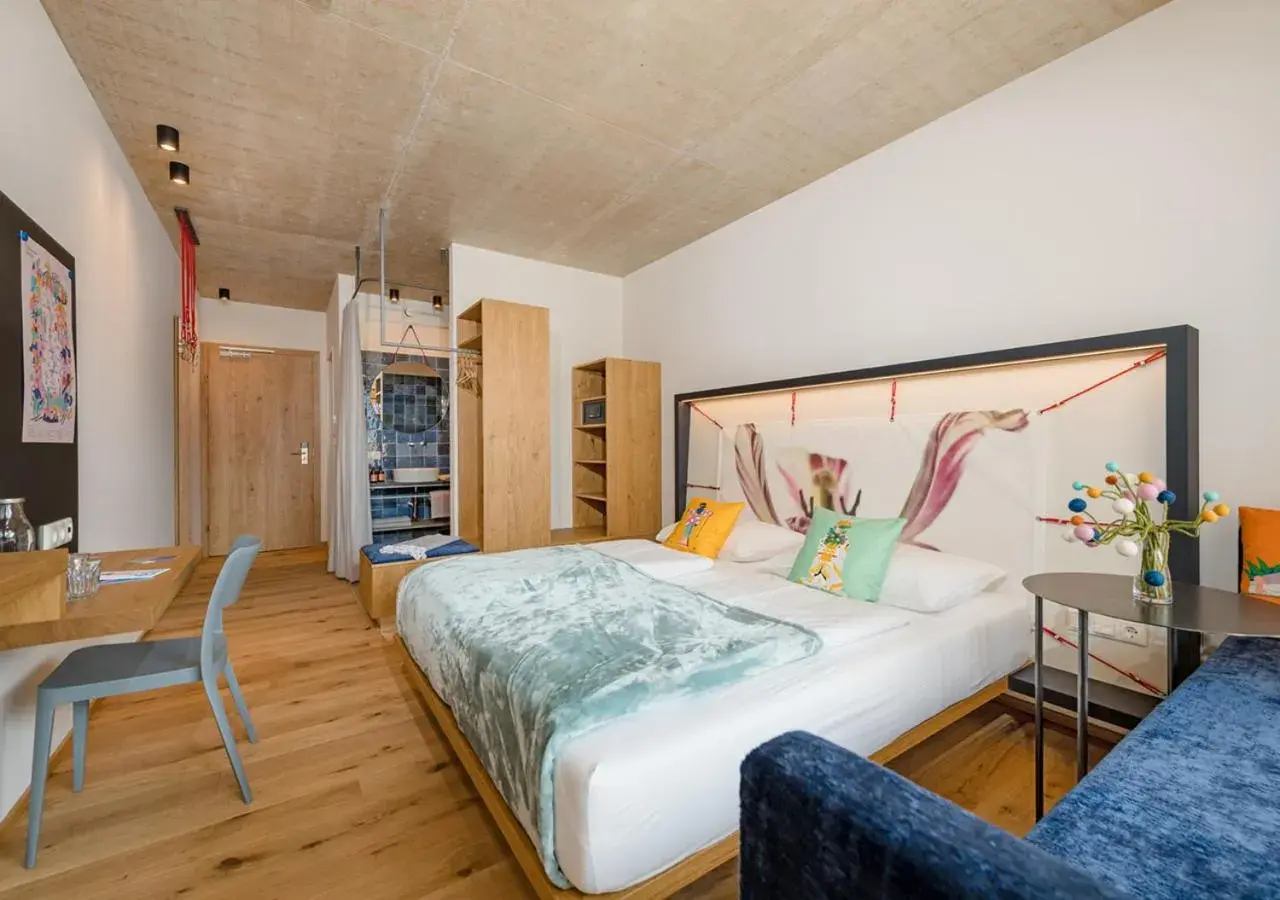 Deluxe Double Room - single occupancy in Hotel Blü Gastein Deluxe Double Room - single occupancy in Hotel Blü Gastein