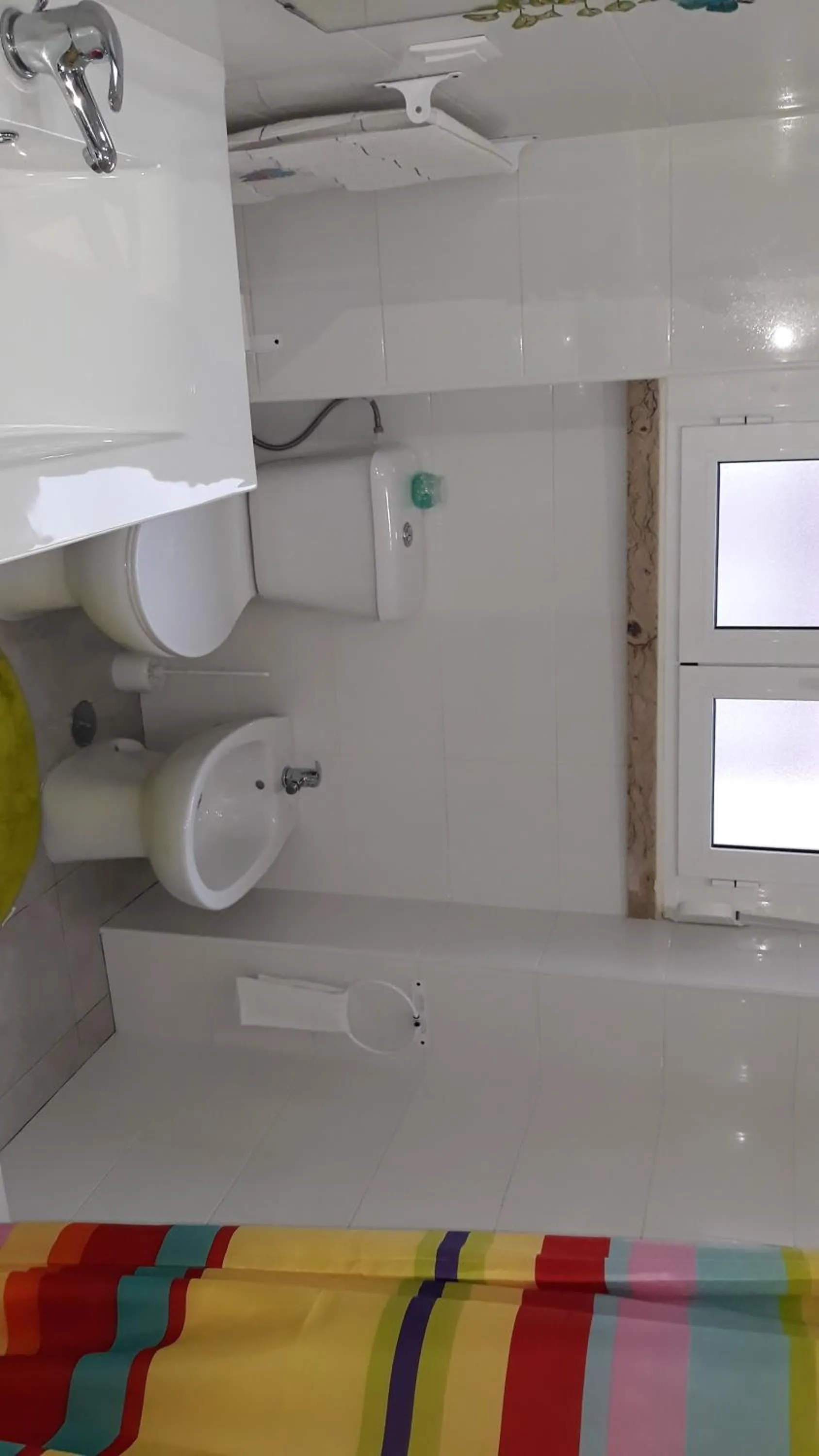 Toilet in Ameli Rooms