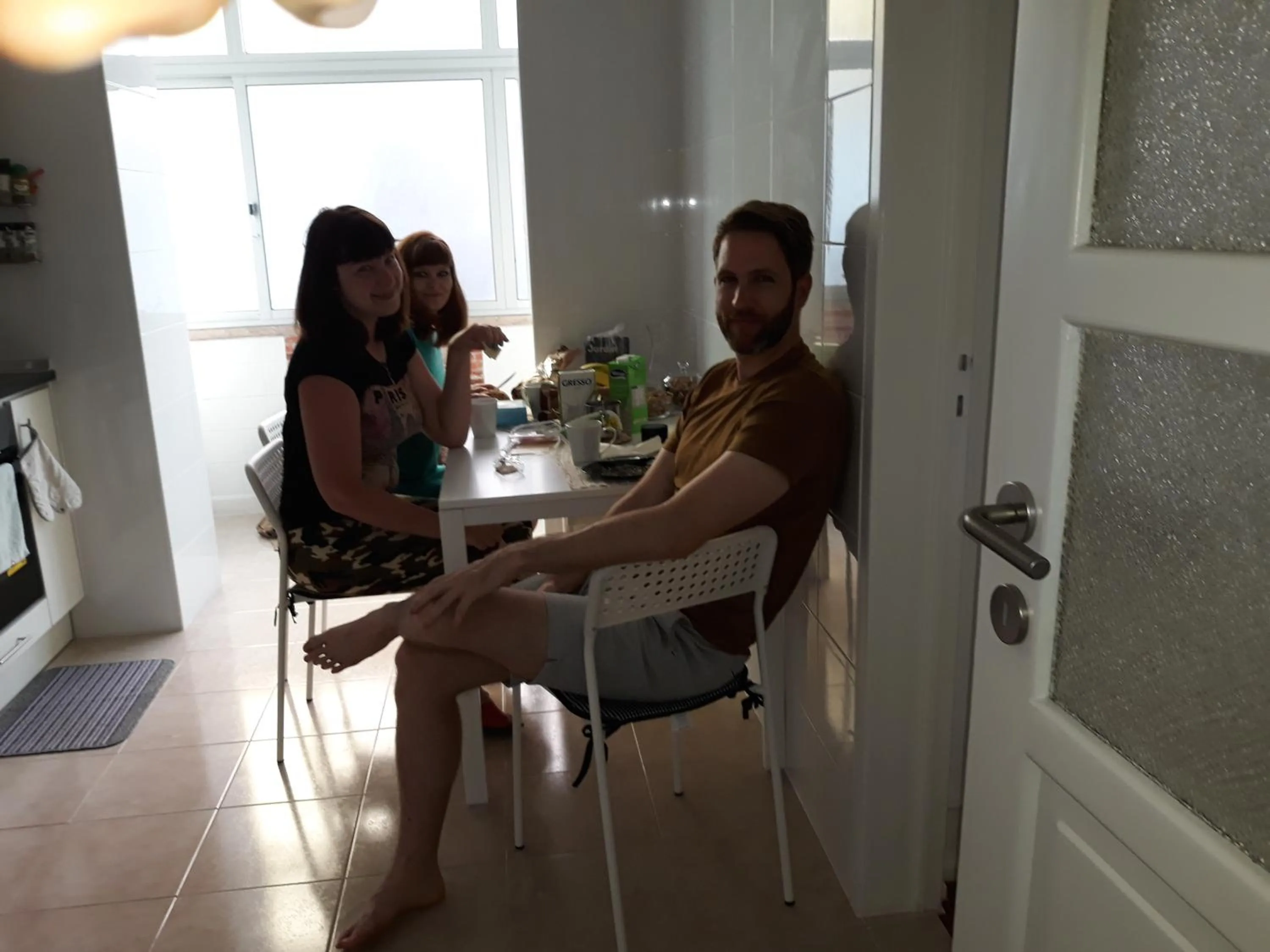 Kitchen or kitchenette in Ameli Rooms