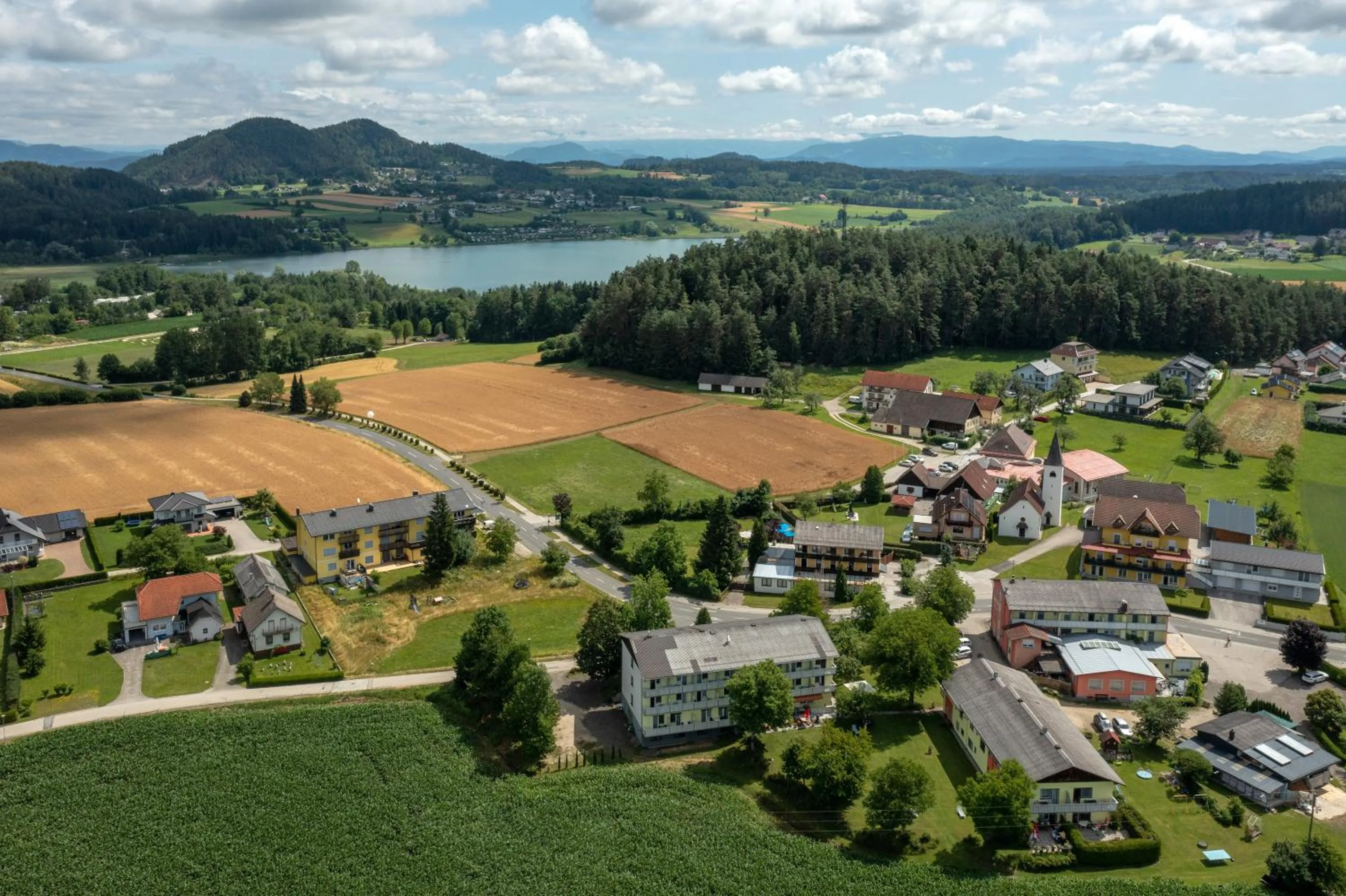 Garden in Bed & Breakfast Eckwirt