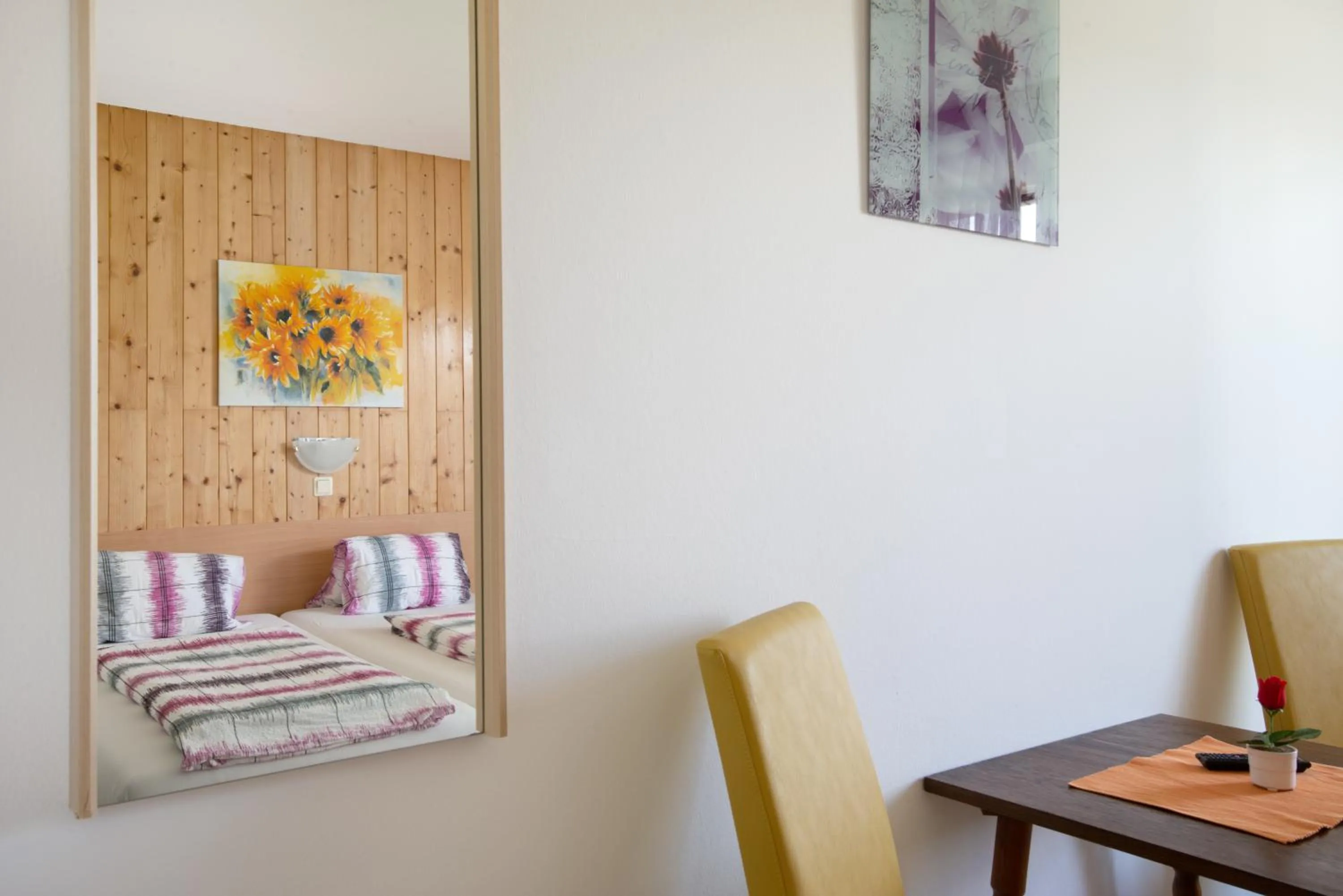 Staff, Bed in Bed & Breakfast Eckwirt