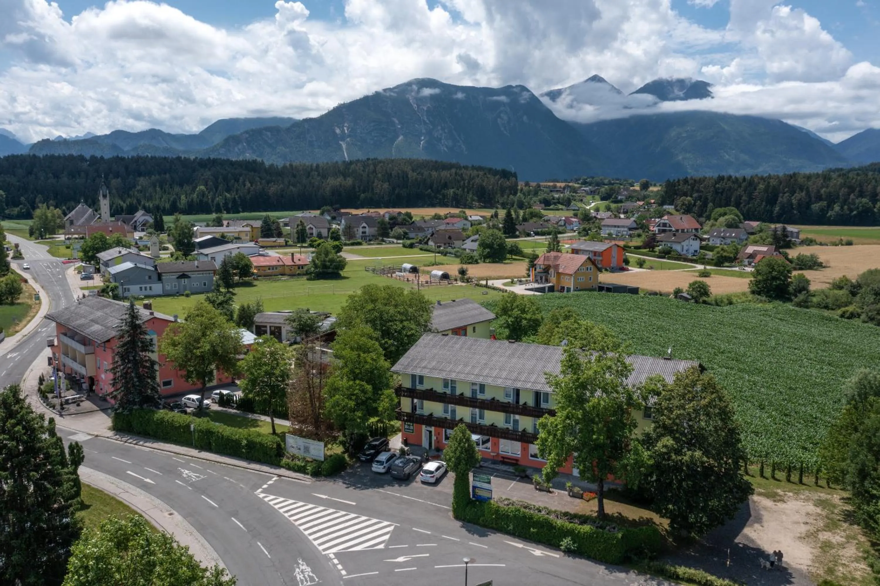 Garden in Bed & Breakfast Eckwirt