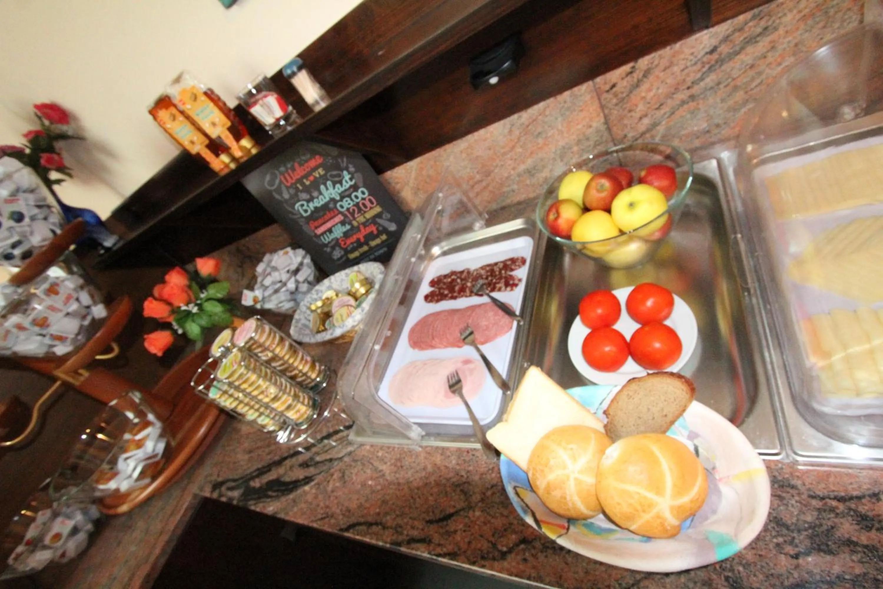 Food and drinks in Bed & Breakfast Eckwirt