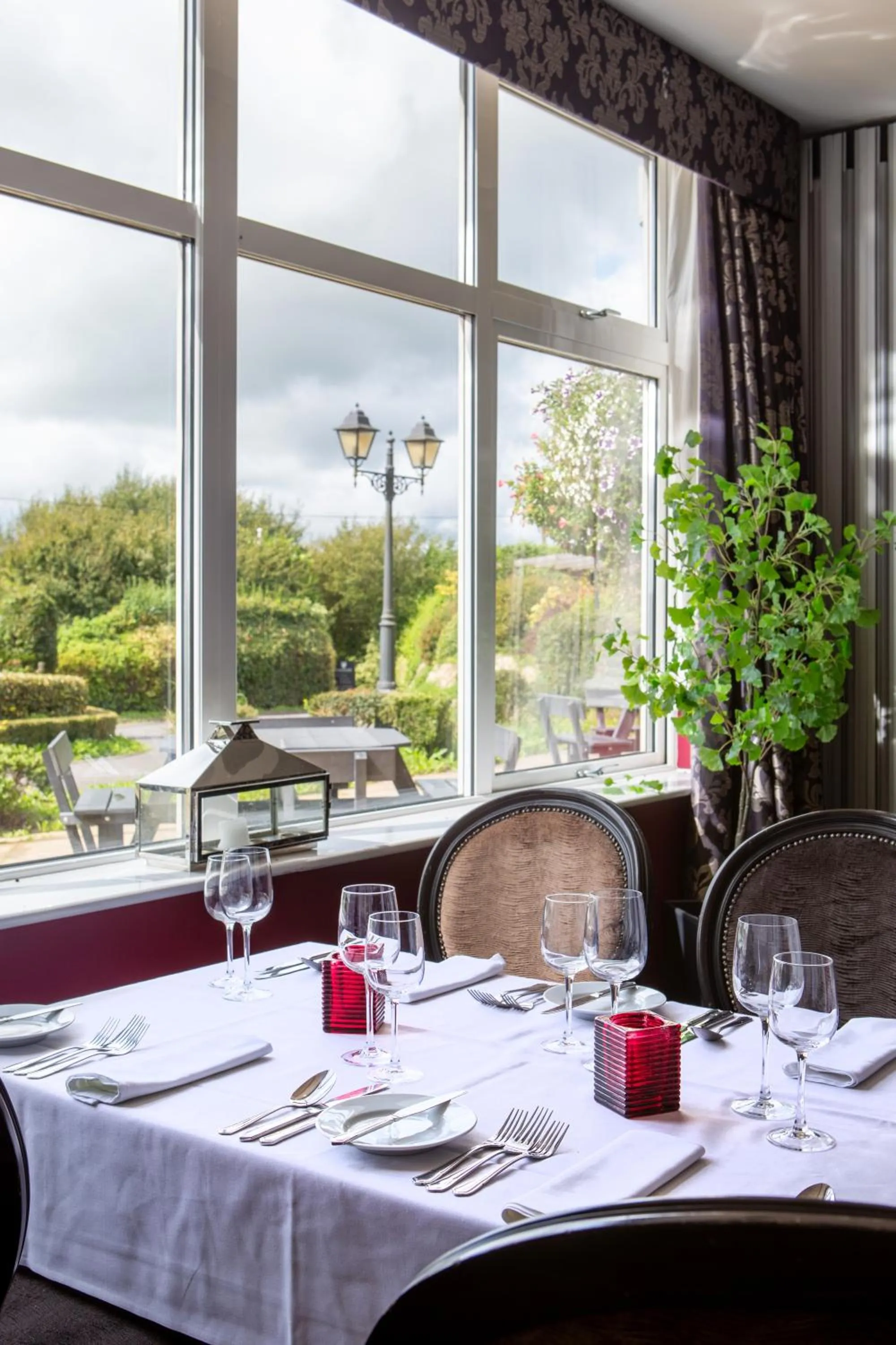 Restaurant/places to eat in George Albert Hotel & Spa