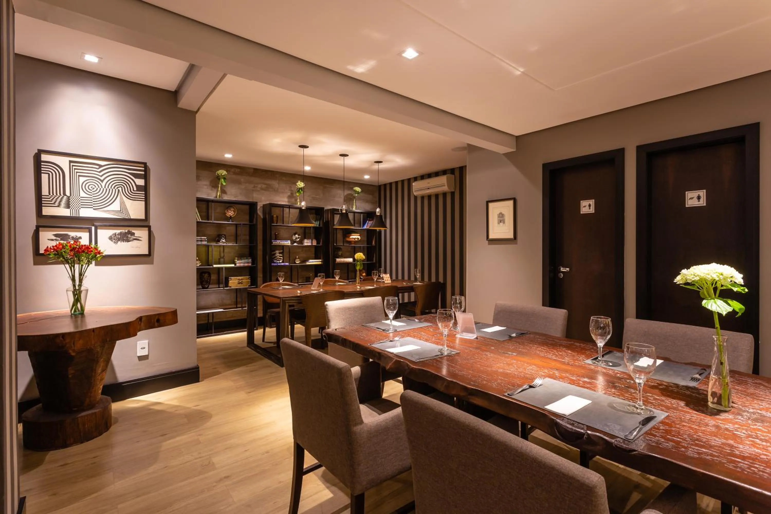 Lounge or bar in Faial Prime Suítes