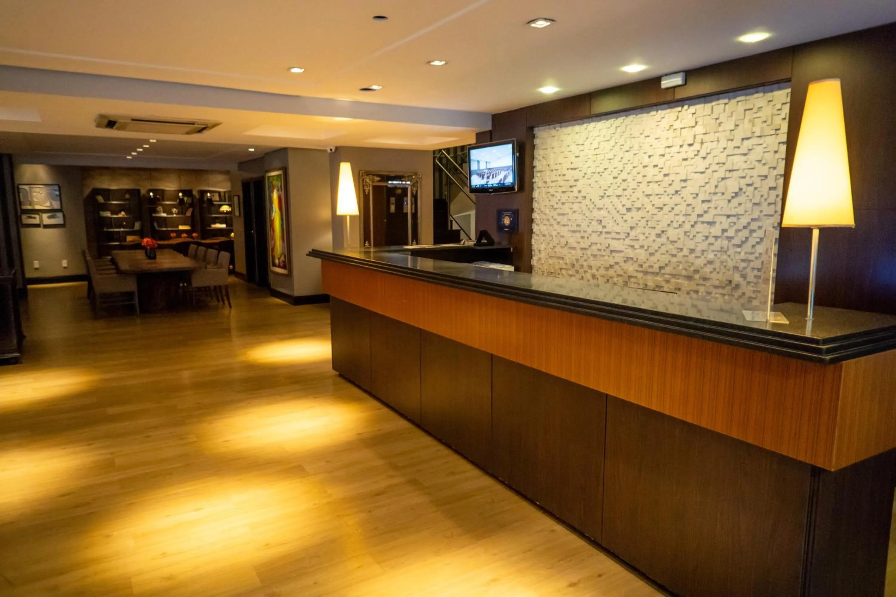 Lobby or reception in Faial Prime Suítes