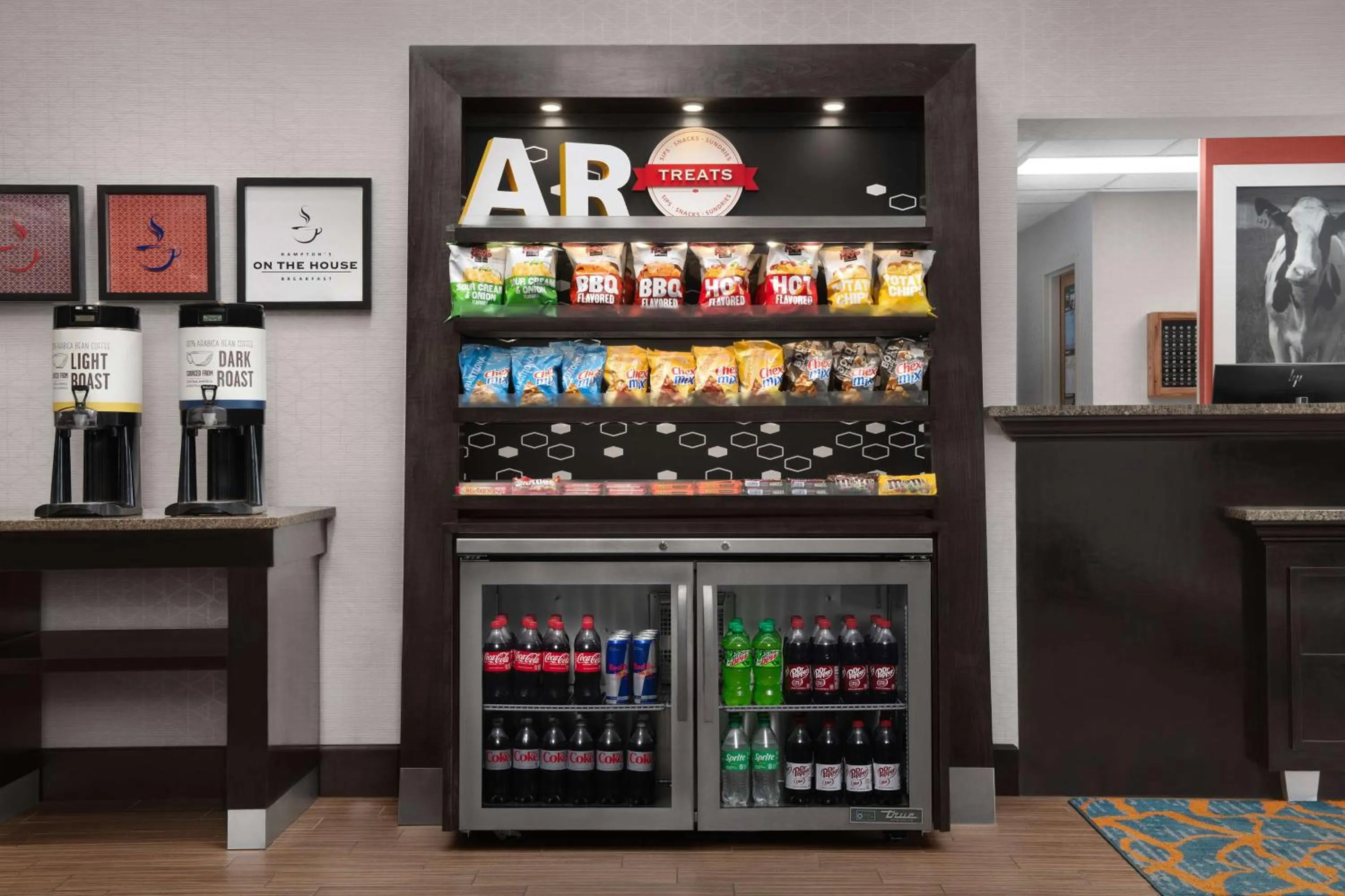 Restaurant/places to eat in Hampton Inn Russellville