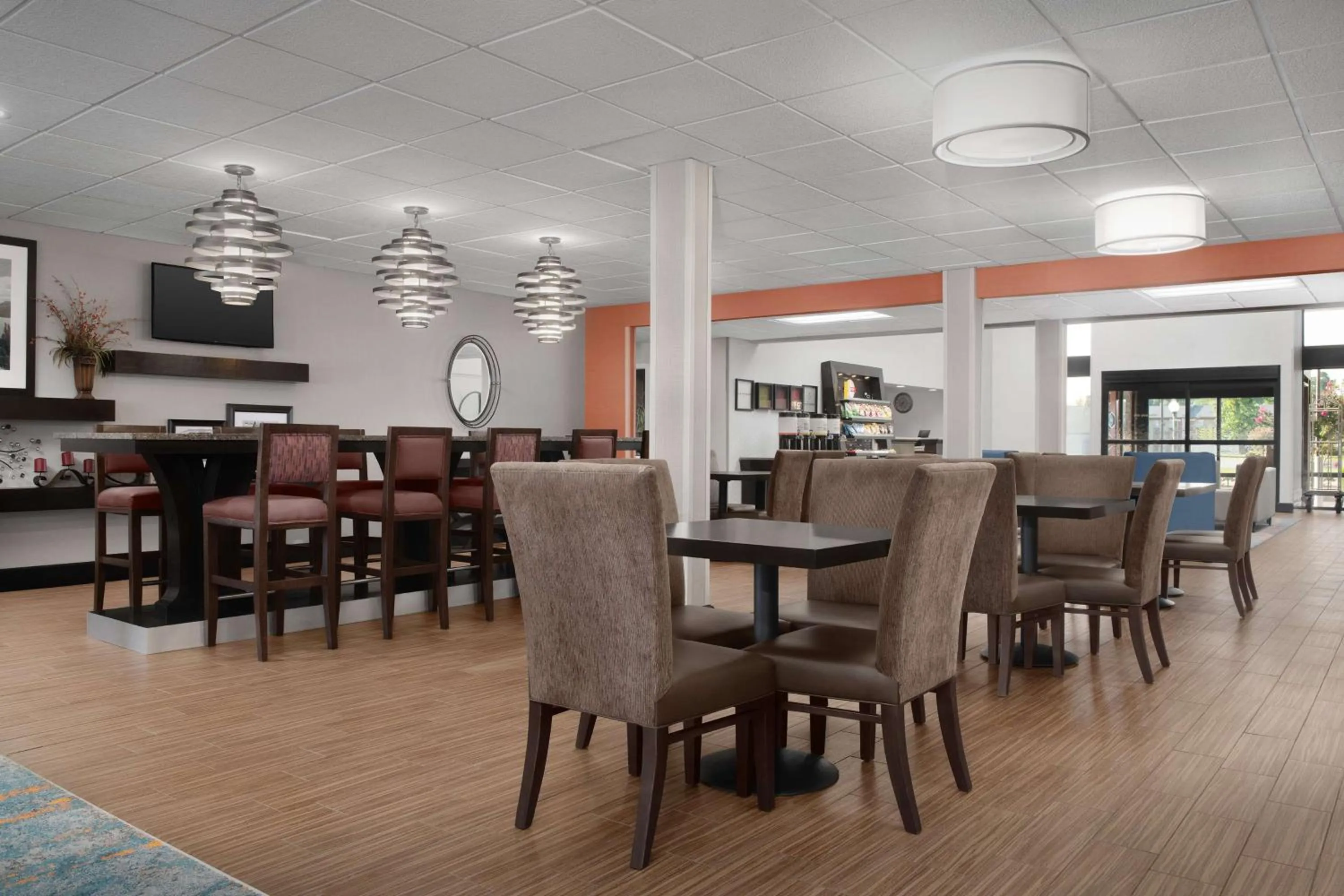 Breakfast in Hampton Inn Russellville