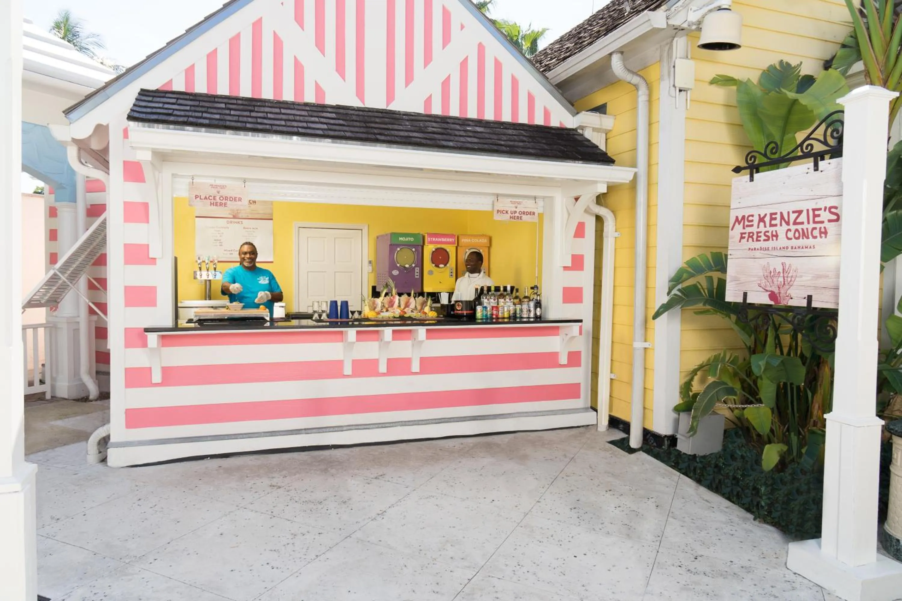 Restaurant/places to eat in Harborside Resort & Vacation Rentals at Atlantis