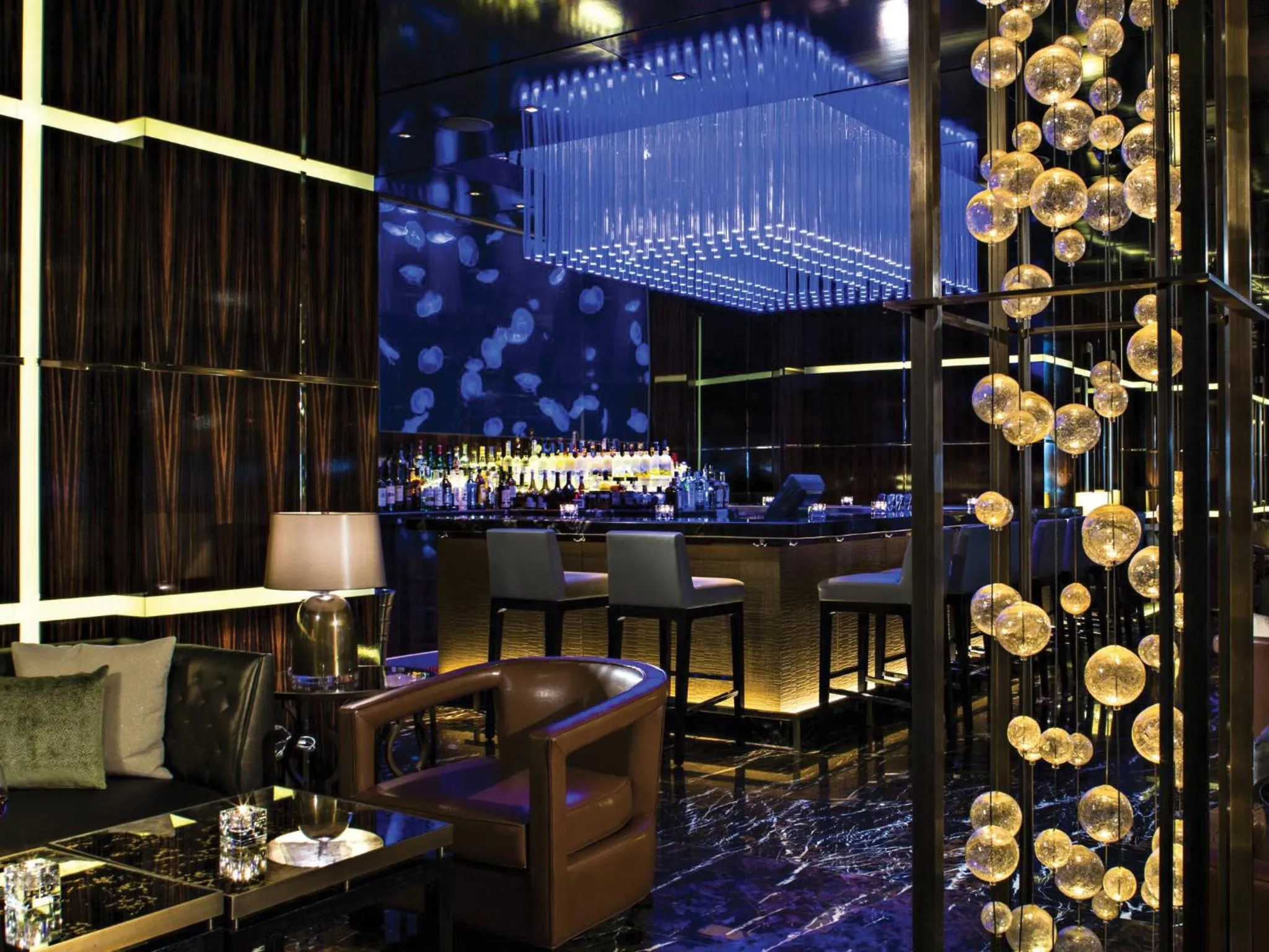 Lounge or bar in Harborside Resort & Vacation Rentals at Atlantis