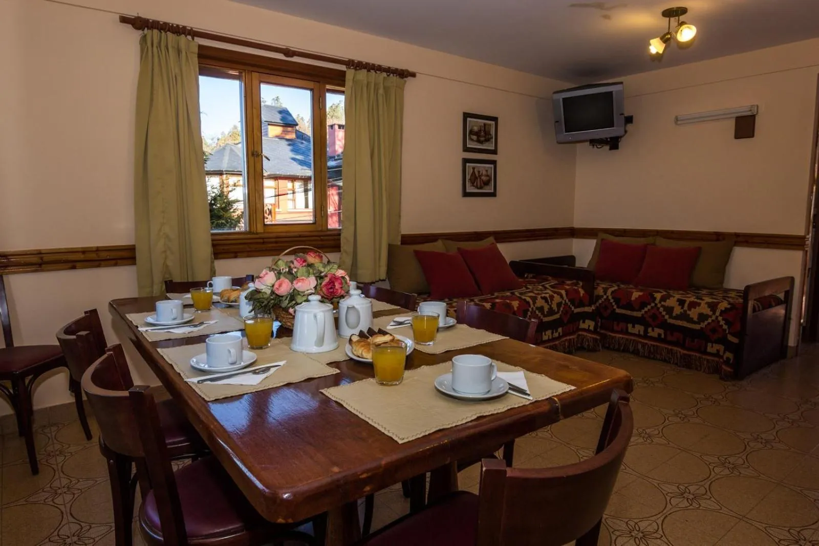 Dining area in Lejano Nahuel